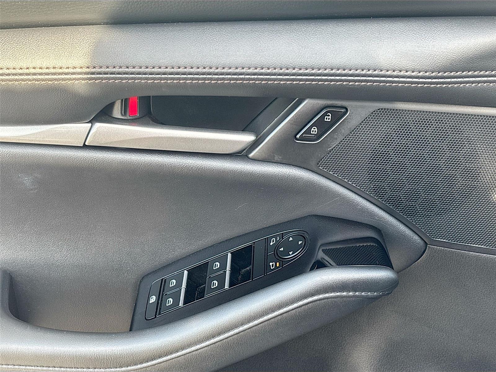 2024 Mazda Mazda3 Hatchback 2.5 S Select Sport