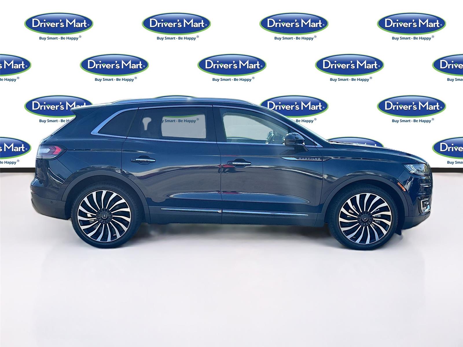 2019 Lincoln Nautilus Black Label