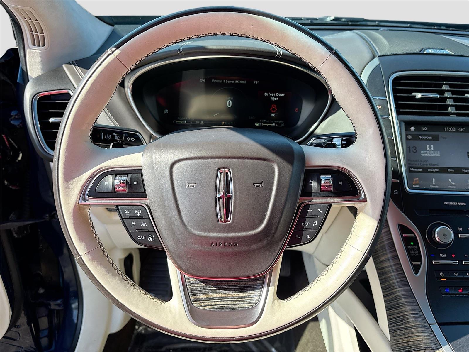 2019 Lincoln Nautilus Black Label