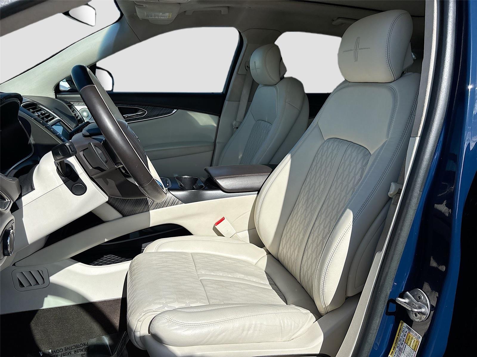 2019 Lincoln Nautilus Black Label