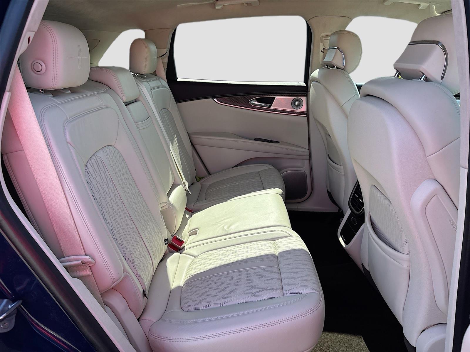 2019 Lincoln Nautilus Black Label