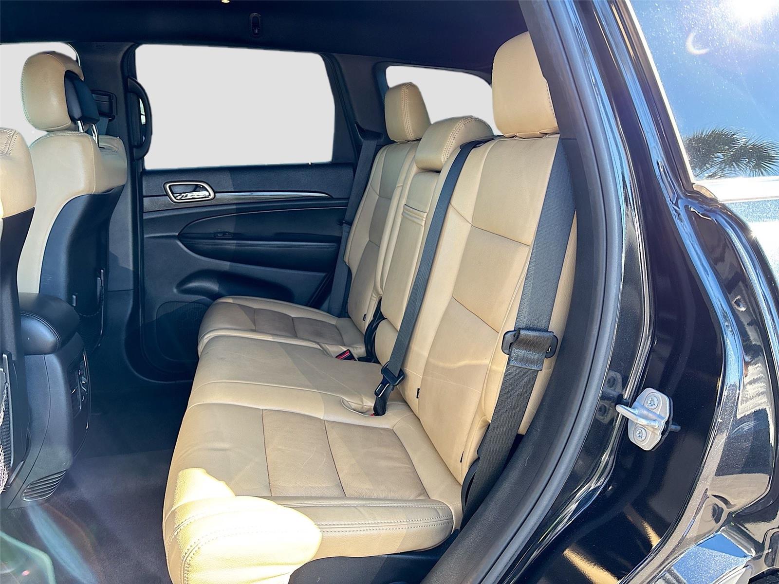 2016 Jeep Grand Cherokee Laredo