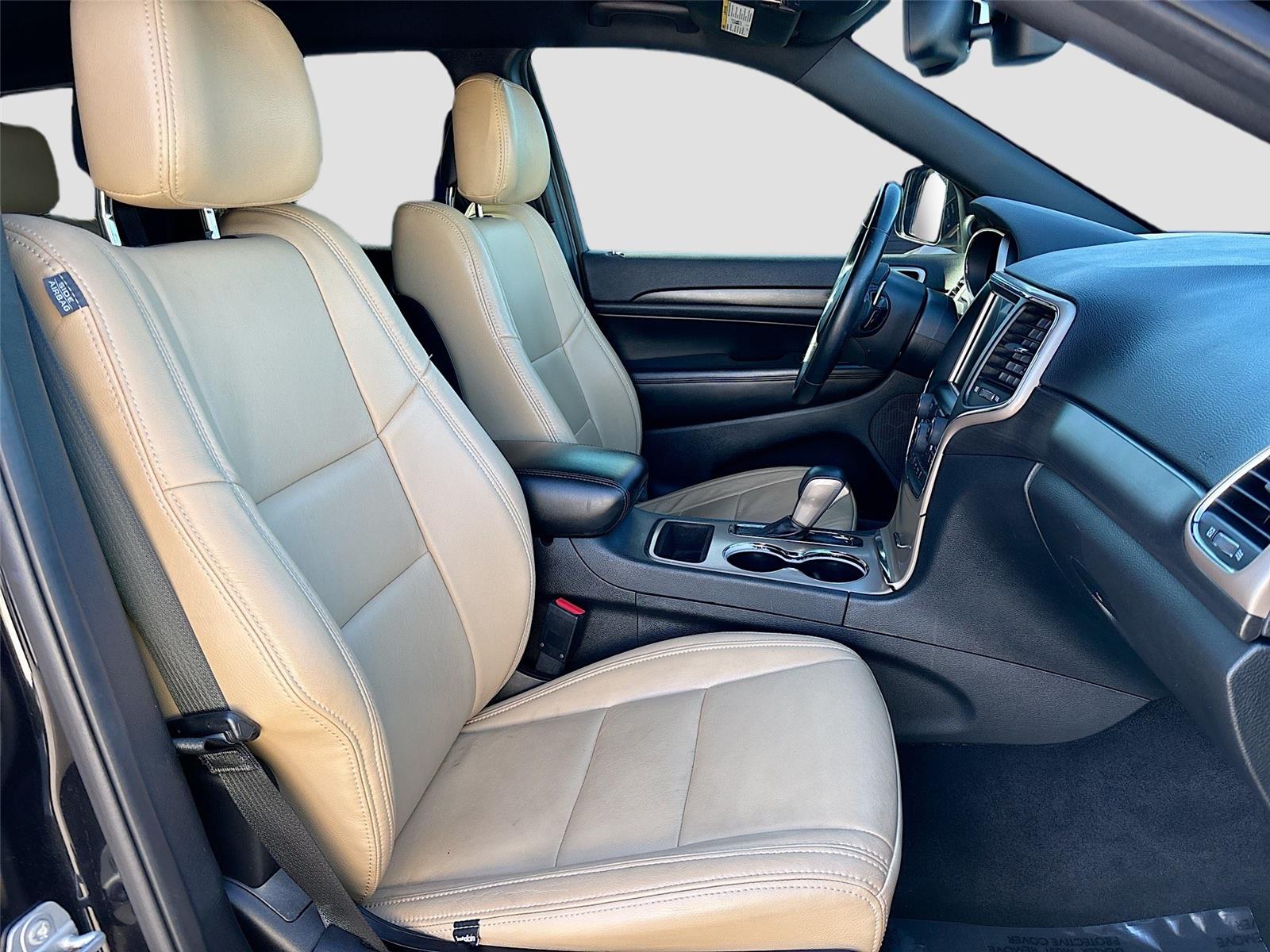 2016 Jeep Grand Cherokee Laredo