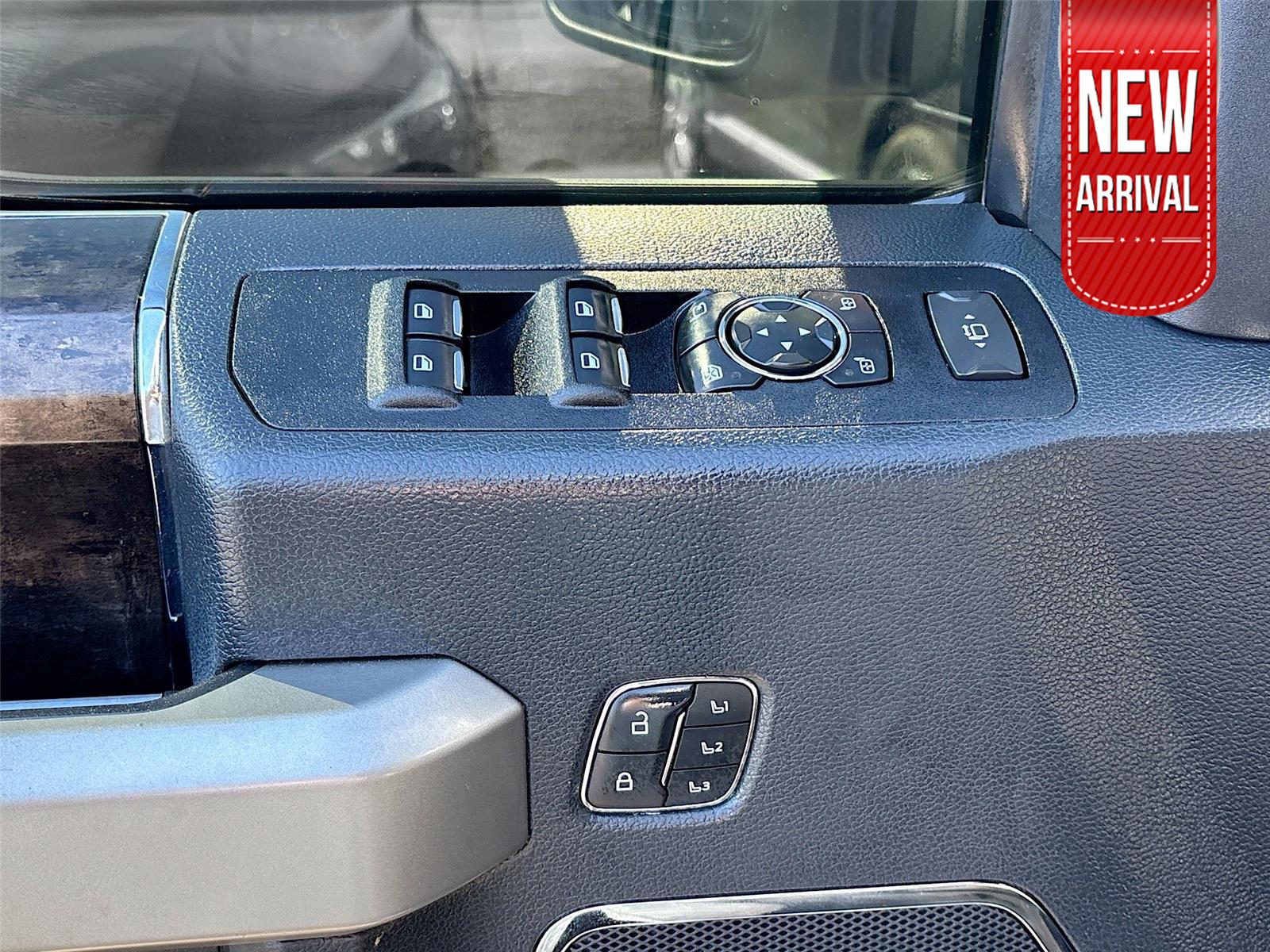 2022 Ford Super Duty F-250 SRW LARIAT