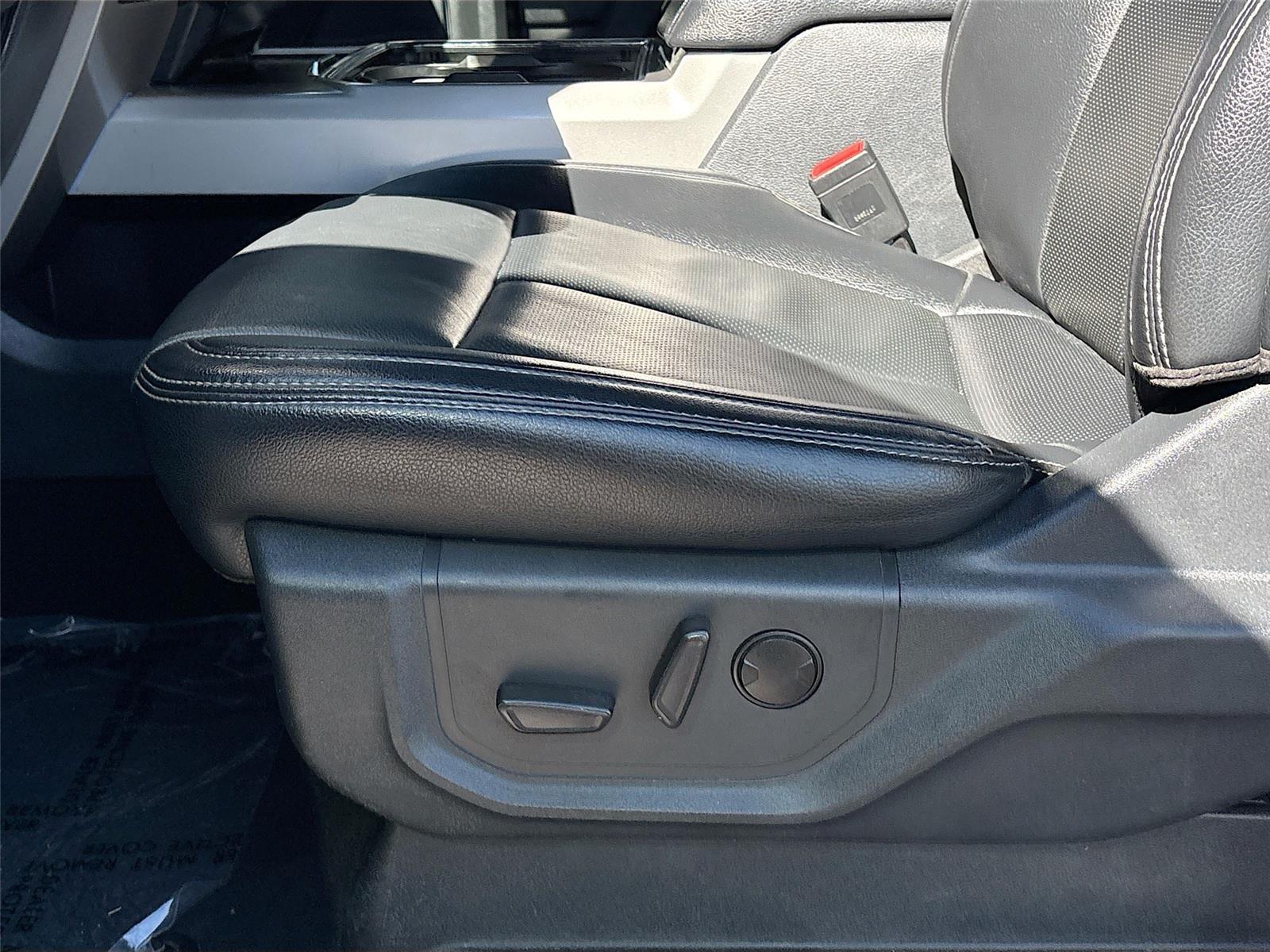 2022 Ford Super Duty F-250 SRW LARIAT