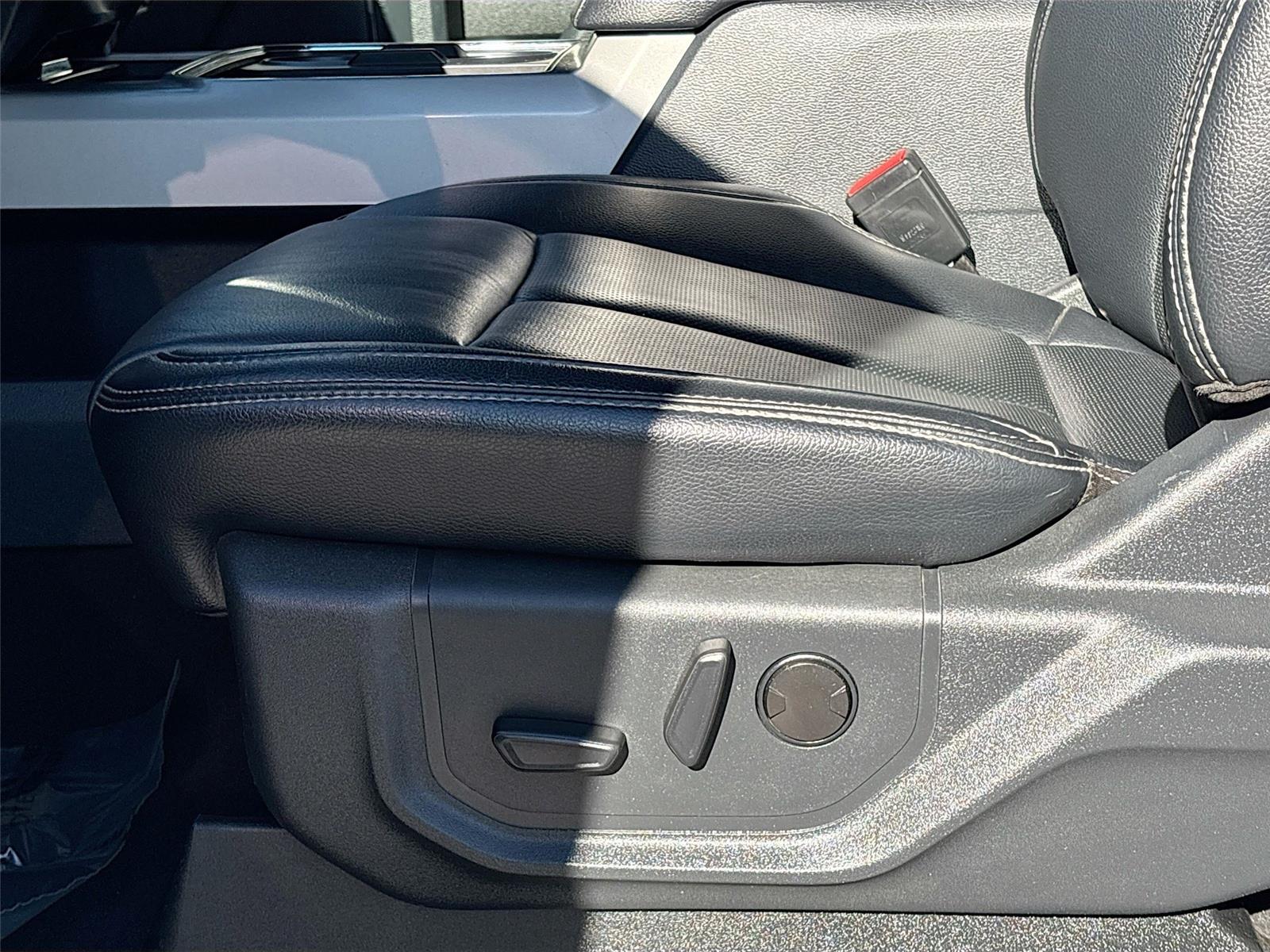 2022 Ford Super Duty F-250 Lariat