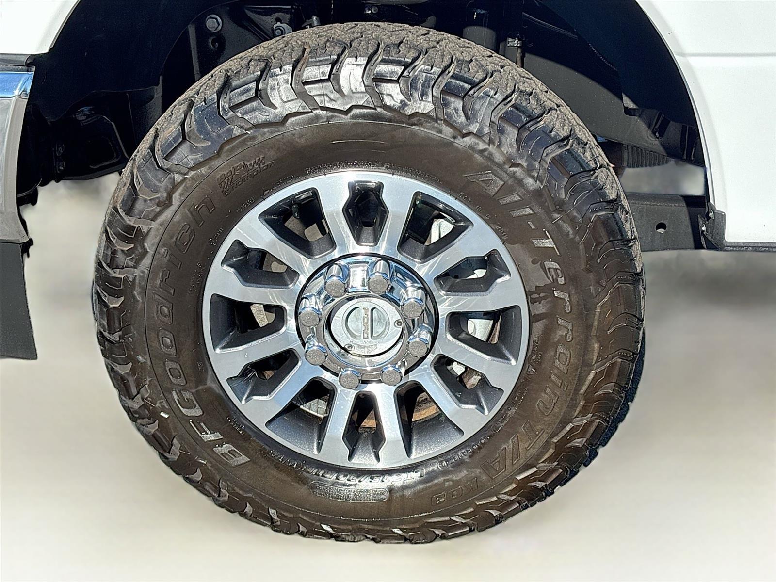 2022 Ford Super Duty F-250 Lariat