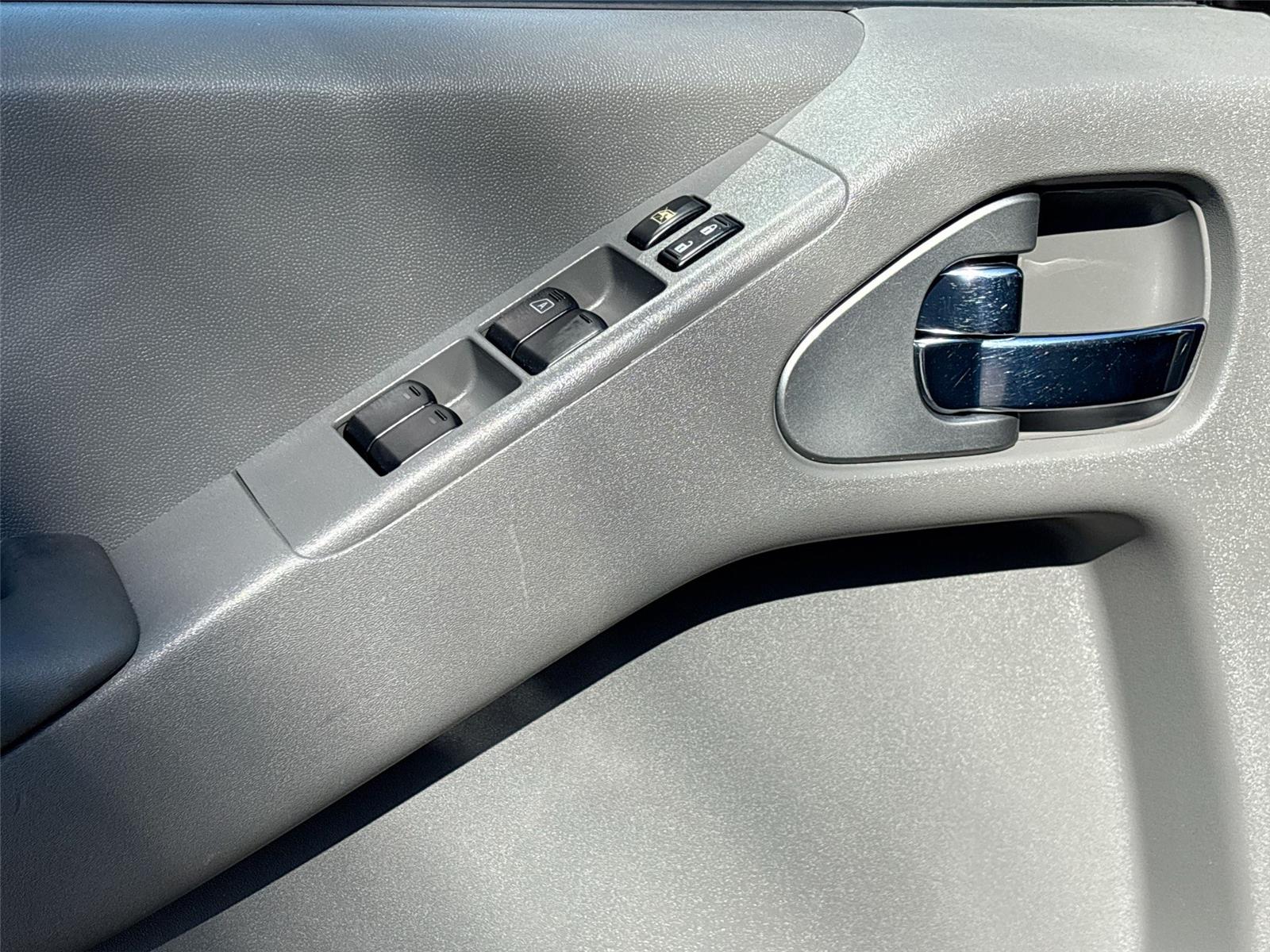 2013 Nissan Frontier Desert Runner