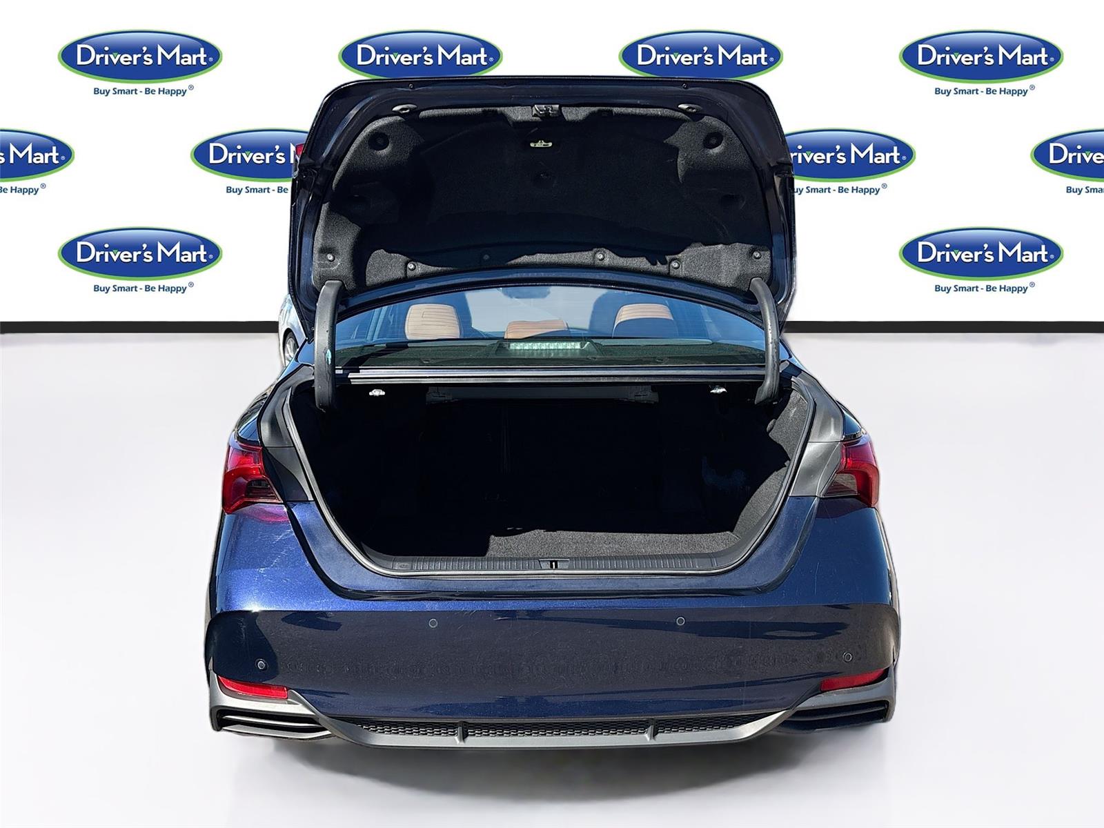 2022 Toyota Avalon Hybrid Limited