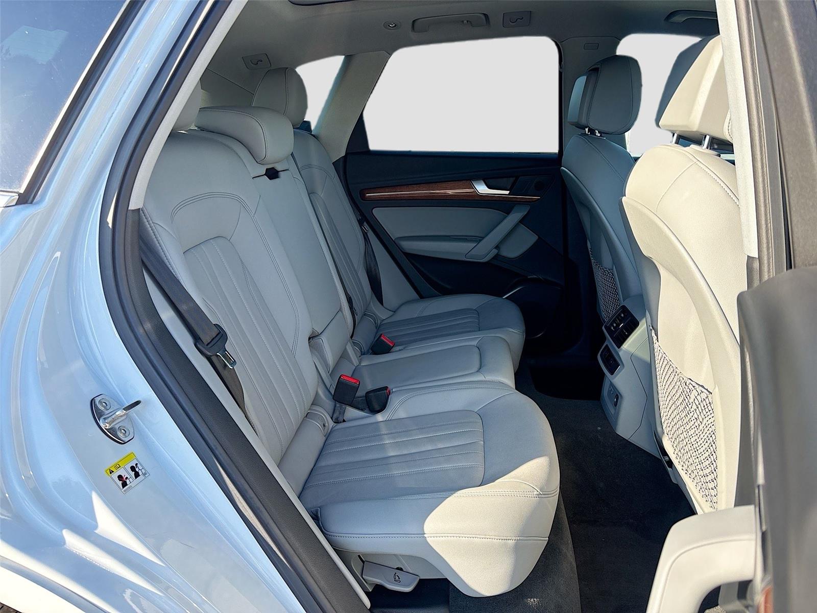 2022 Audi Q5 S line Premium