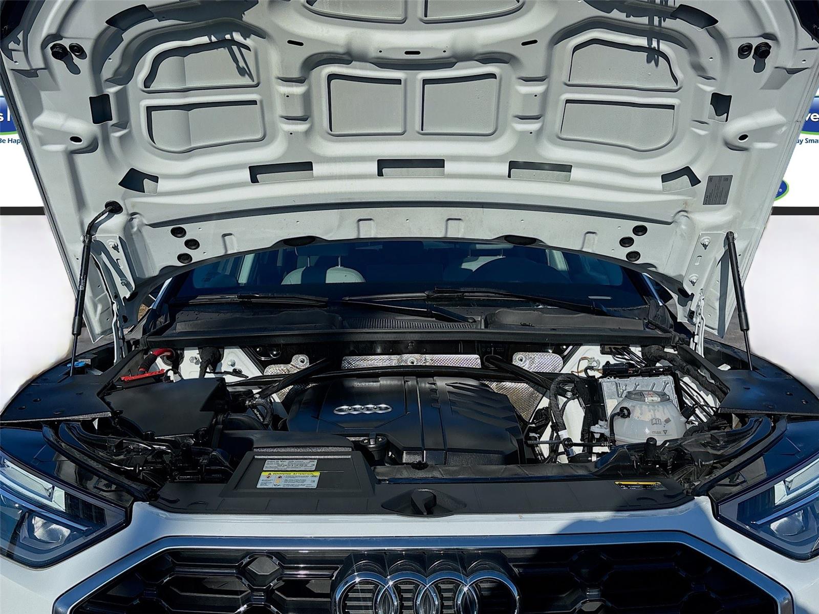 2022 Audi Q5 S line Premium