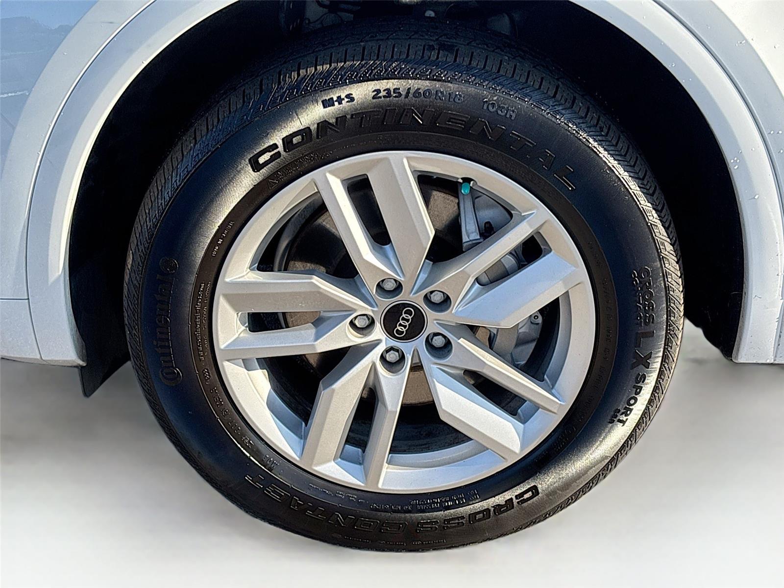 2022 Audi Q5 S line Premium