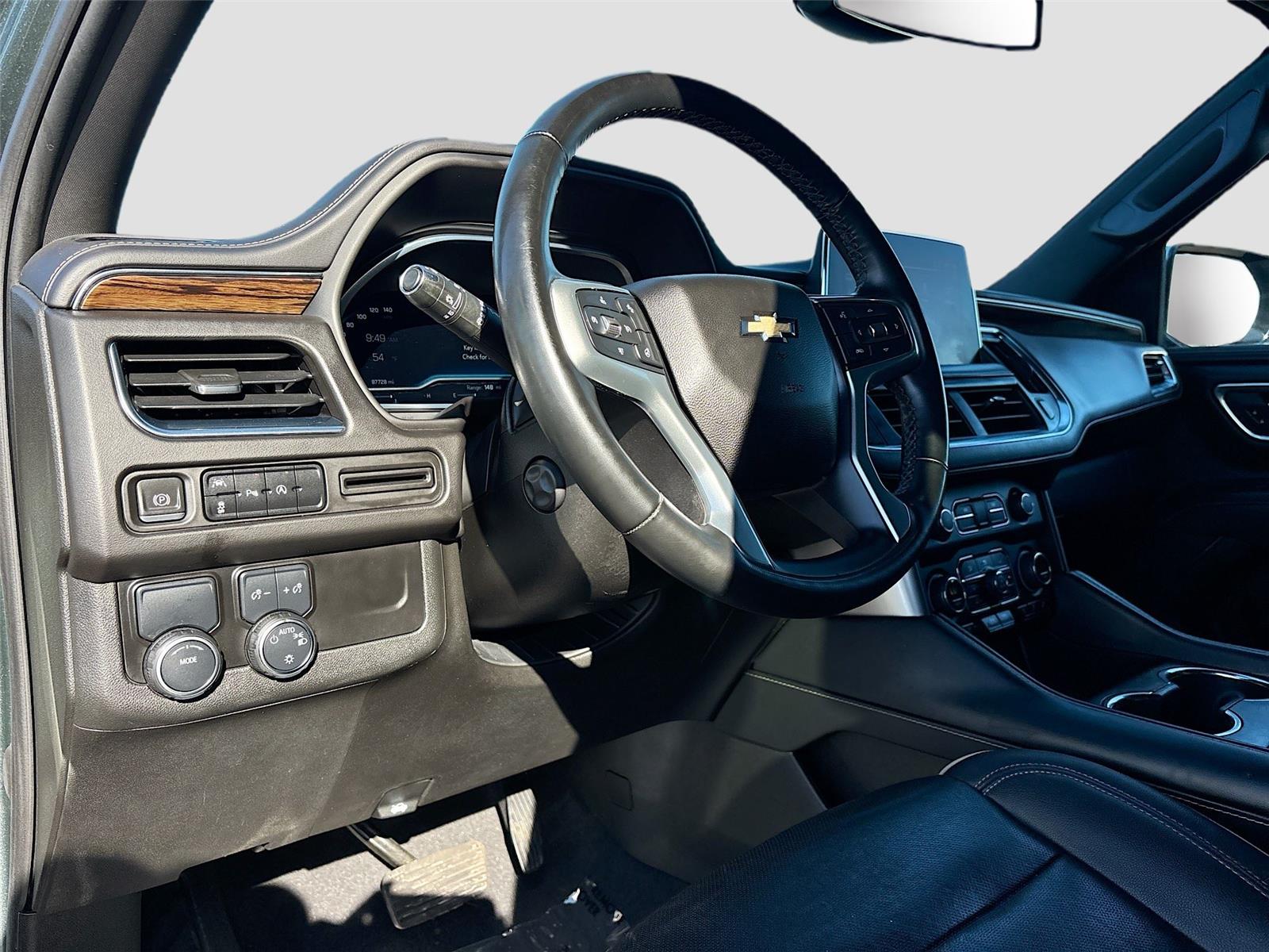 2023 Chevrolet Suburban Premier