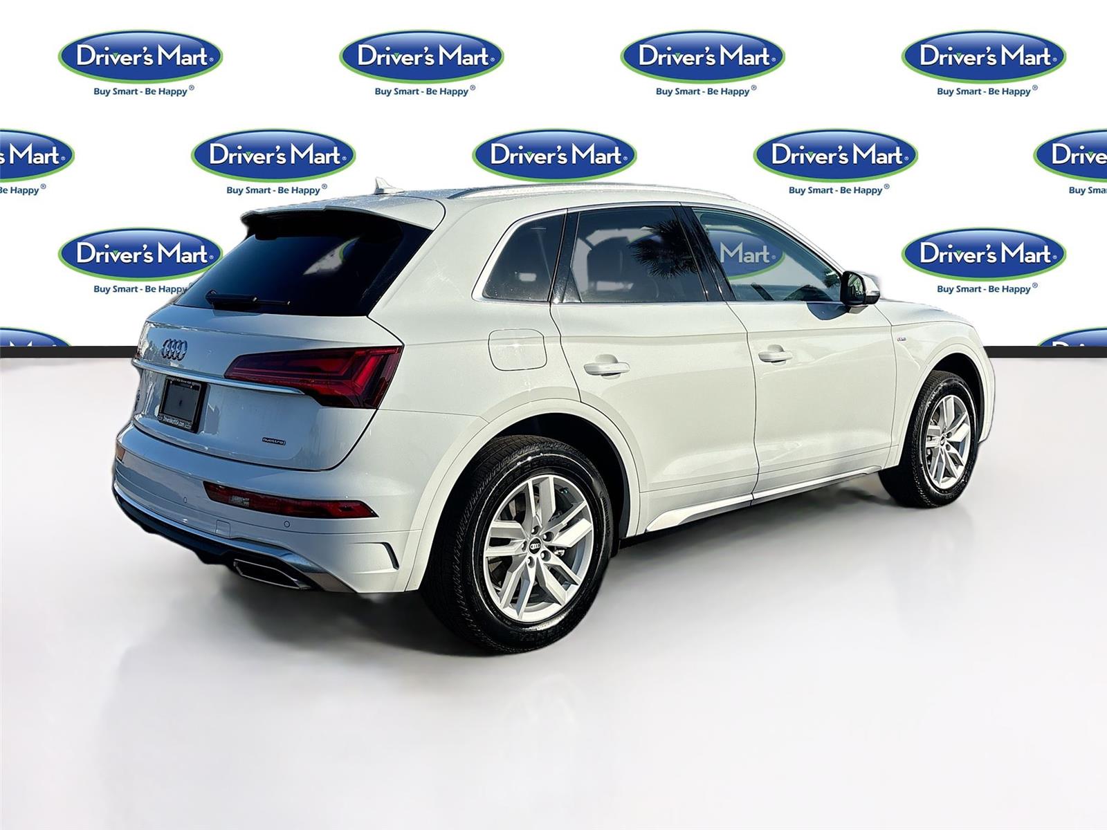 2022 Audi Q5 S line Premium