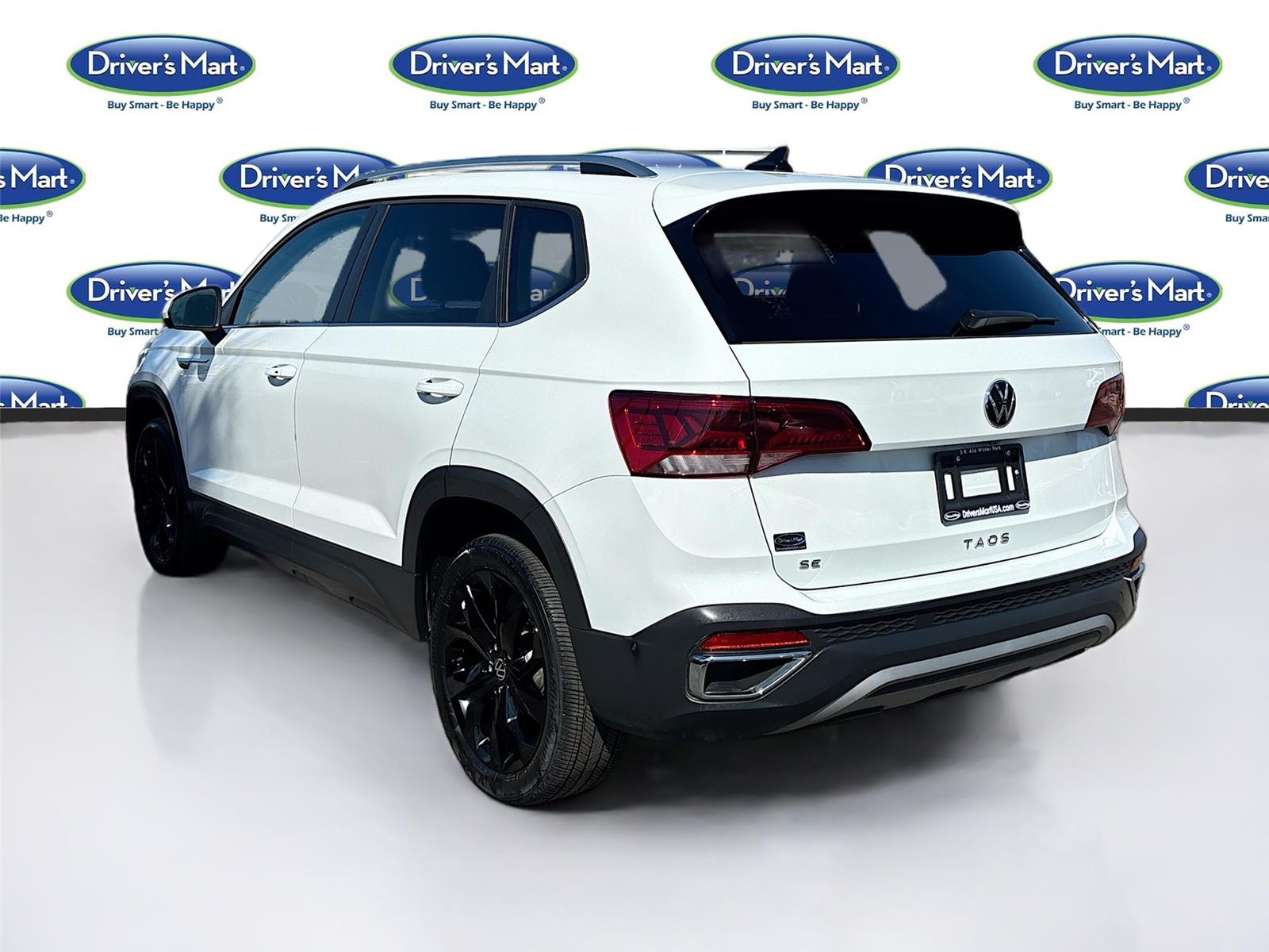 2024 Volkswagen Taos SE