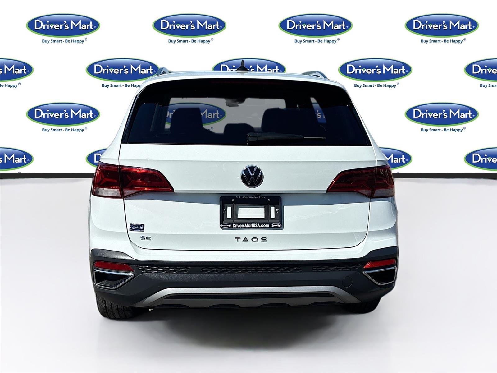 2024 Volkswagen Taos SE