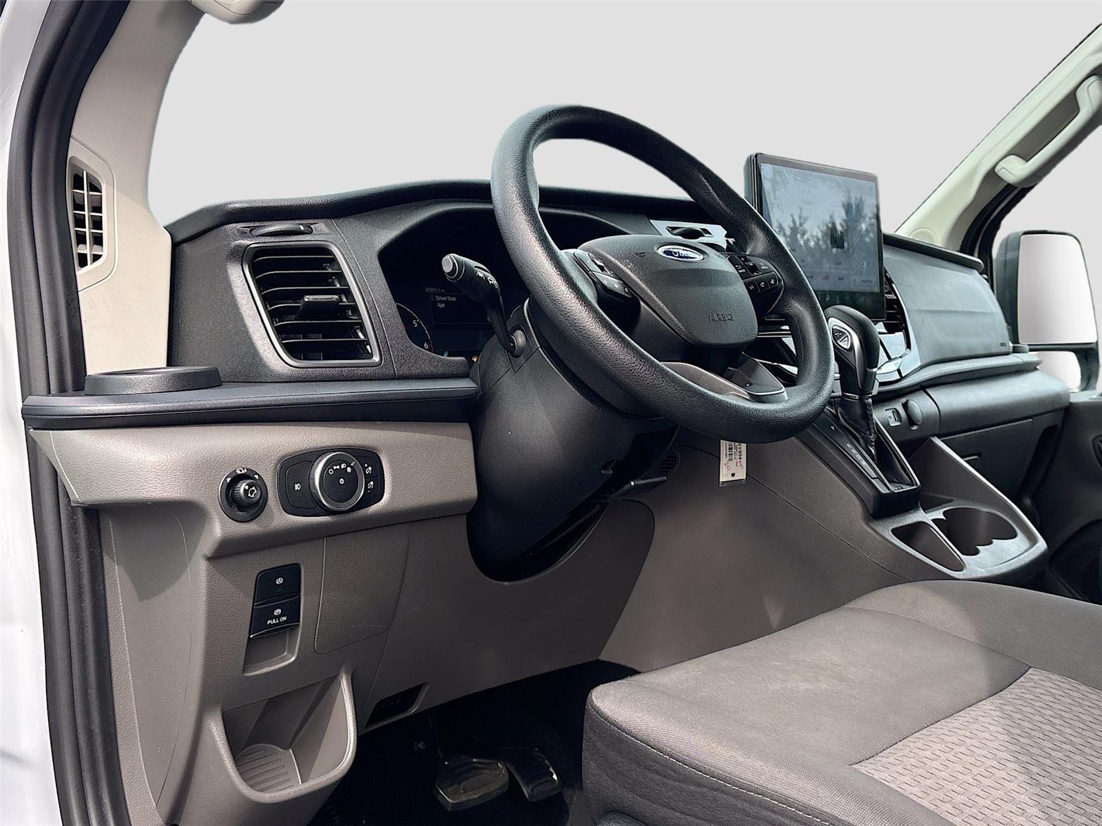 2024 Ford Transit 350 XLT