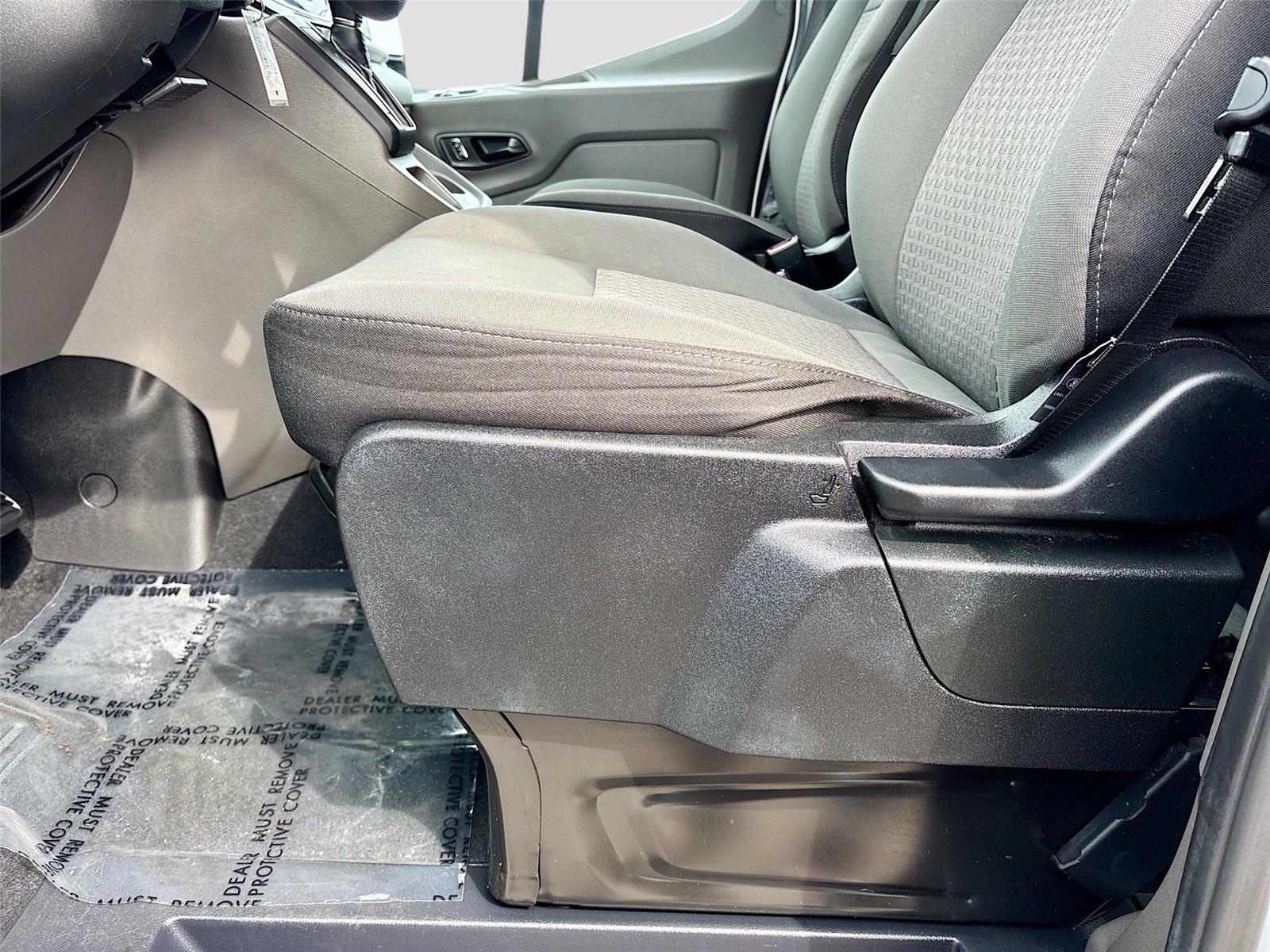 2024 Ford Transit 350 XLT