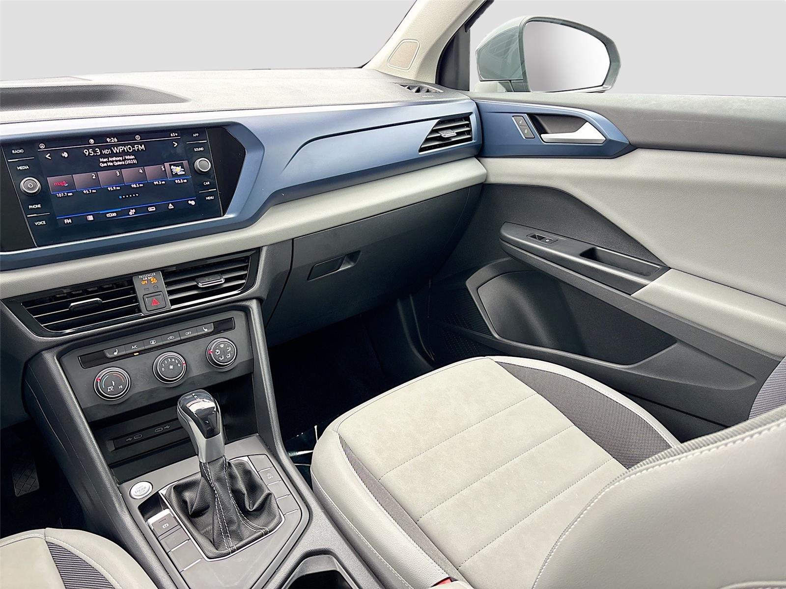 2022 Volkswagen Taos SE