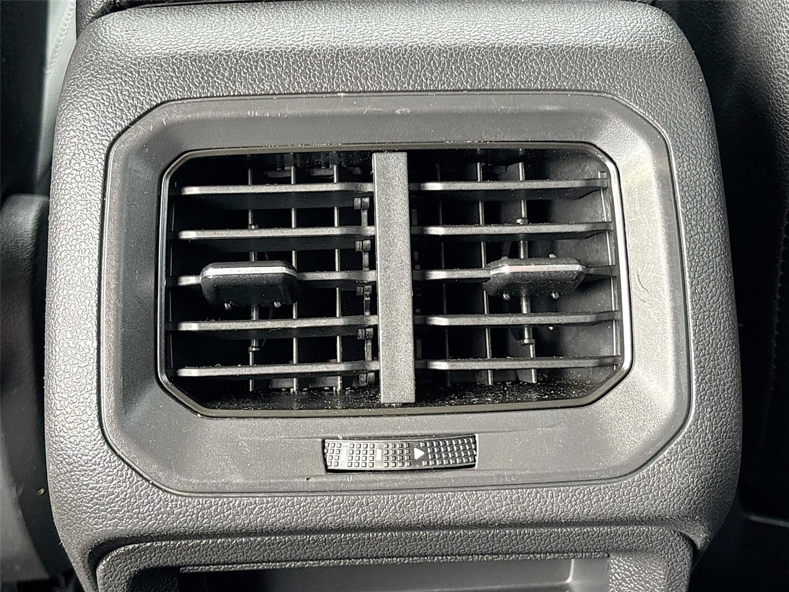 2019 VOLKSWAGEN TIGUAN SE/SEL/R