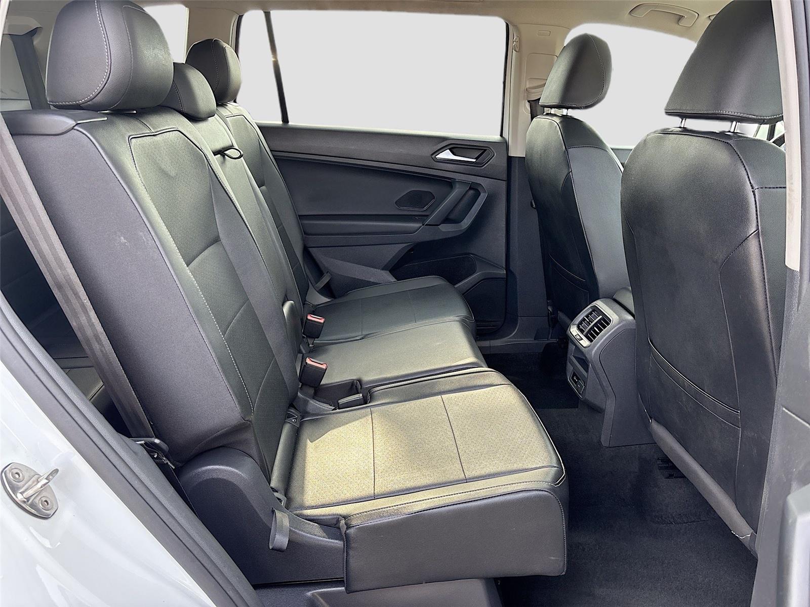 2019 VOLKSWAGEN TIGUAN SE/SEL/R