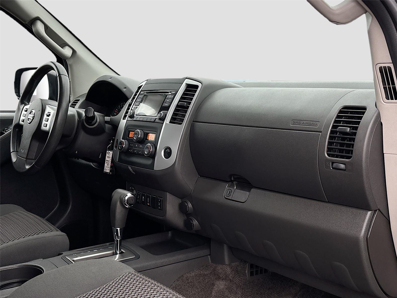 2015 Nissan Frontier SV