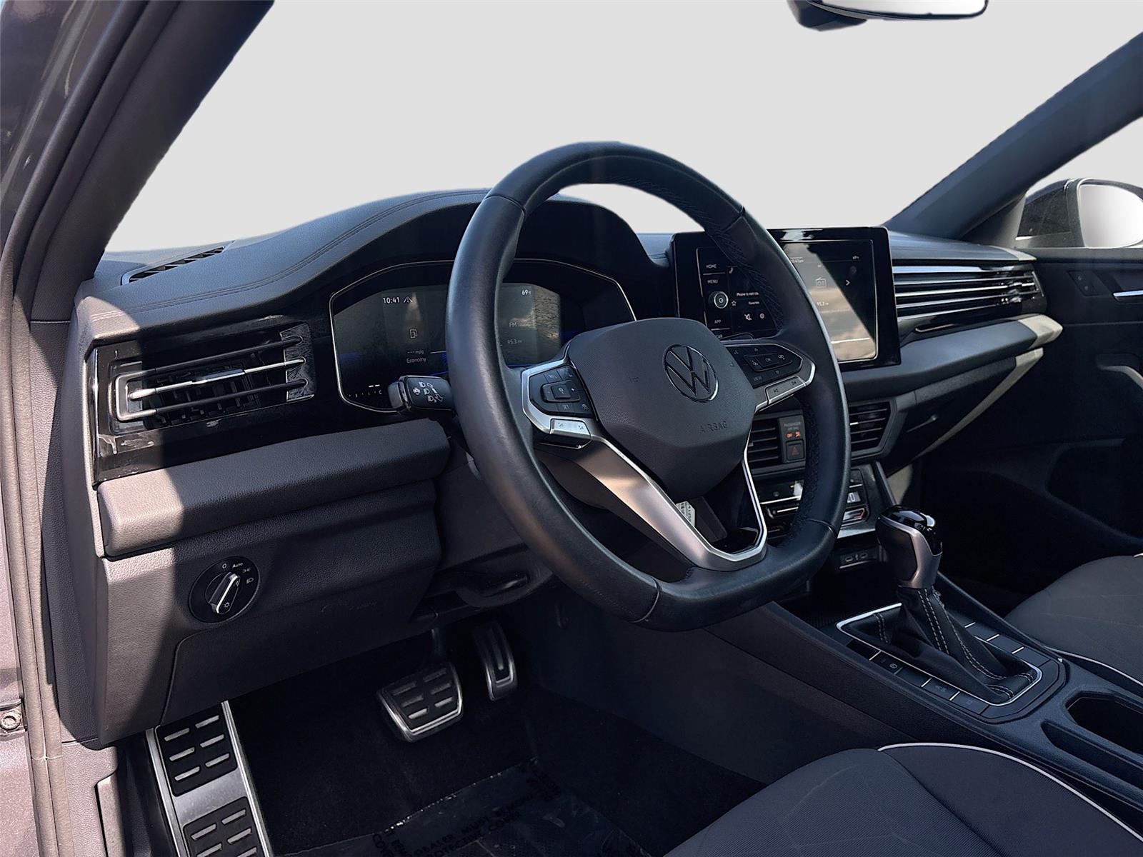 2025 Volkswagen Jetta Sport