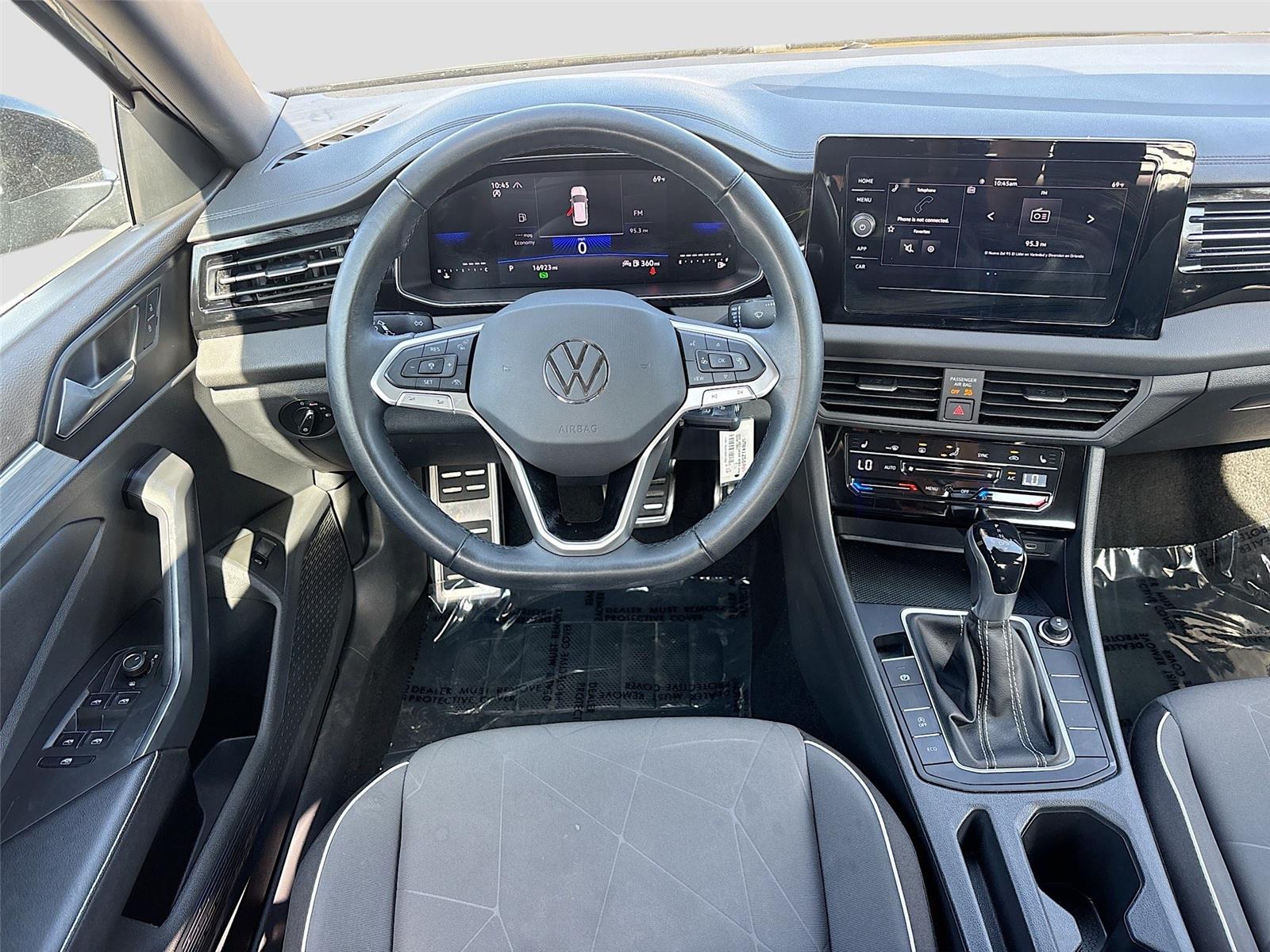 2025 Volkswagen Jetta Sport