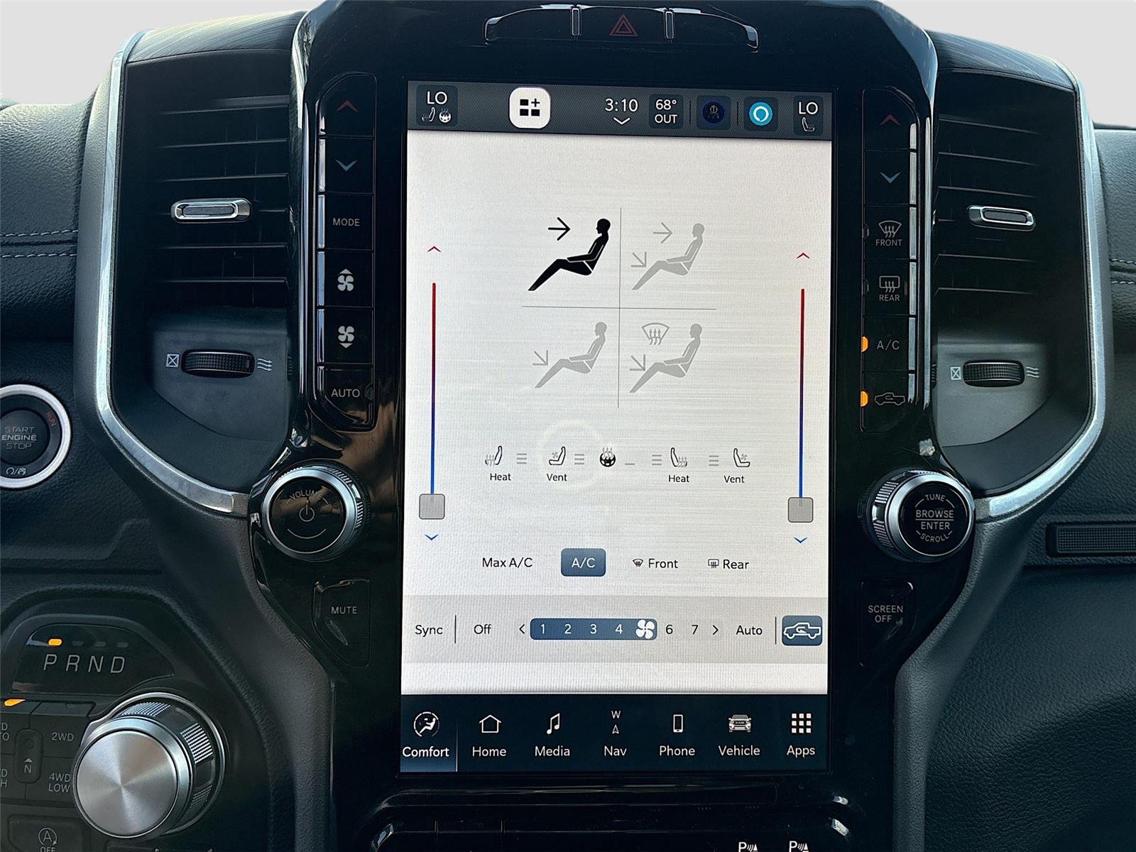 2023 Ram 1500 Laramie