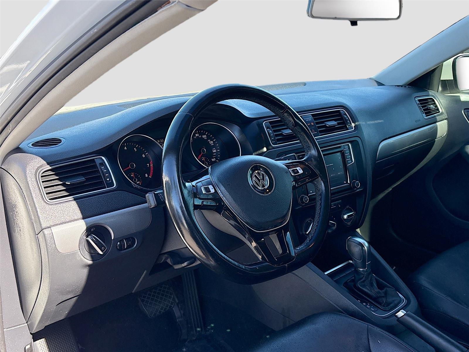 2017 VOLKSWAGEN JETTA SE