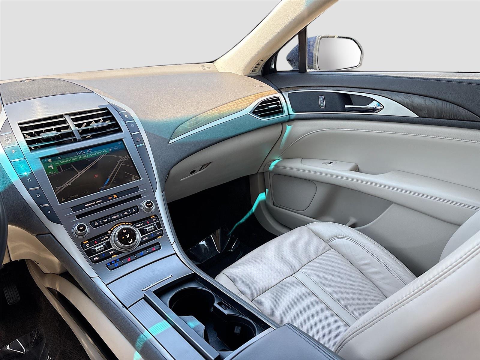 2017 Lincoln MKZ Reserve