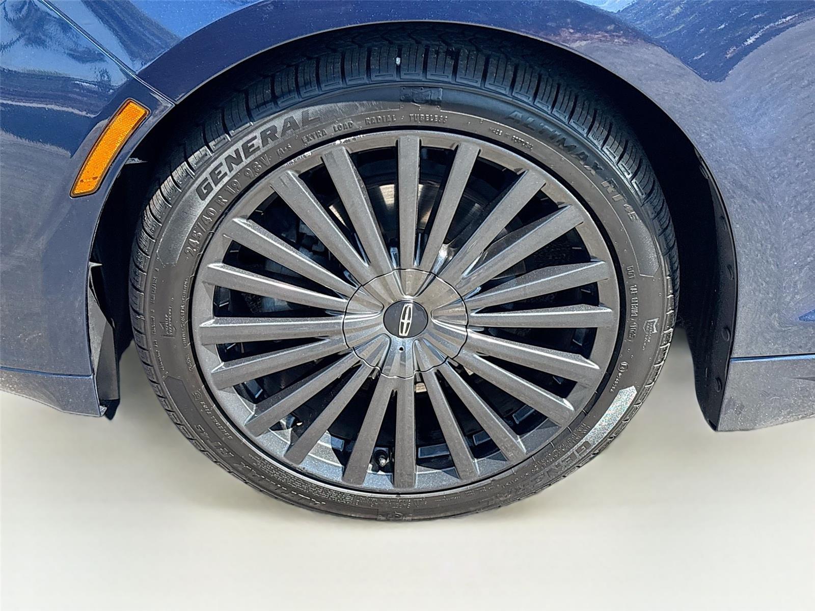 2017 Lincoln MKZ Reserve