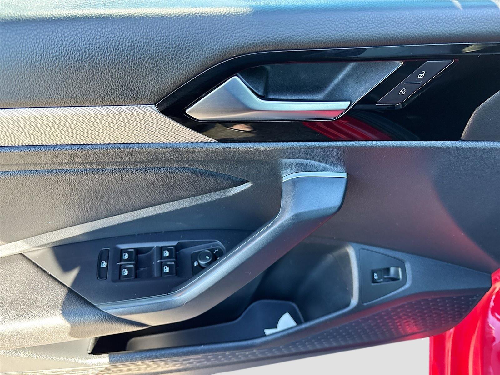 2019 Volkswagen Jetta R-Line