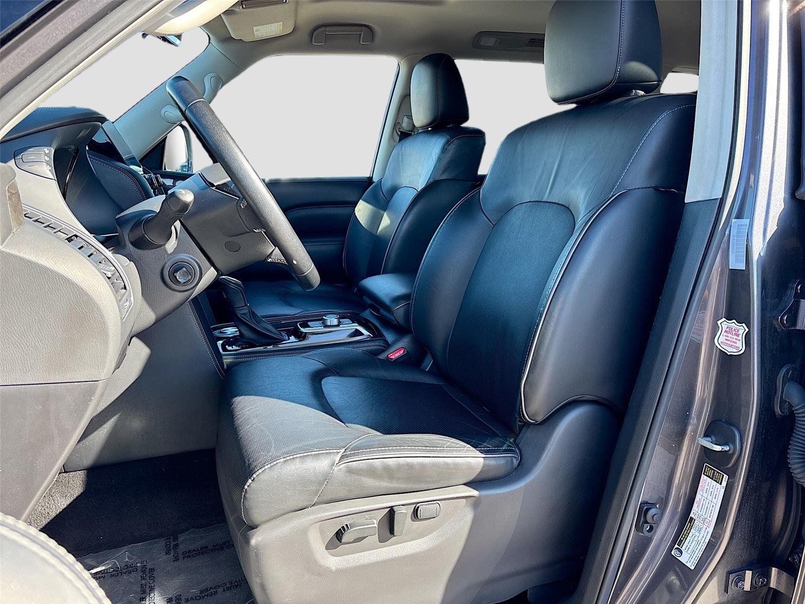 2024 INFINITI QX80 LUXE