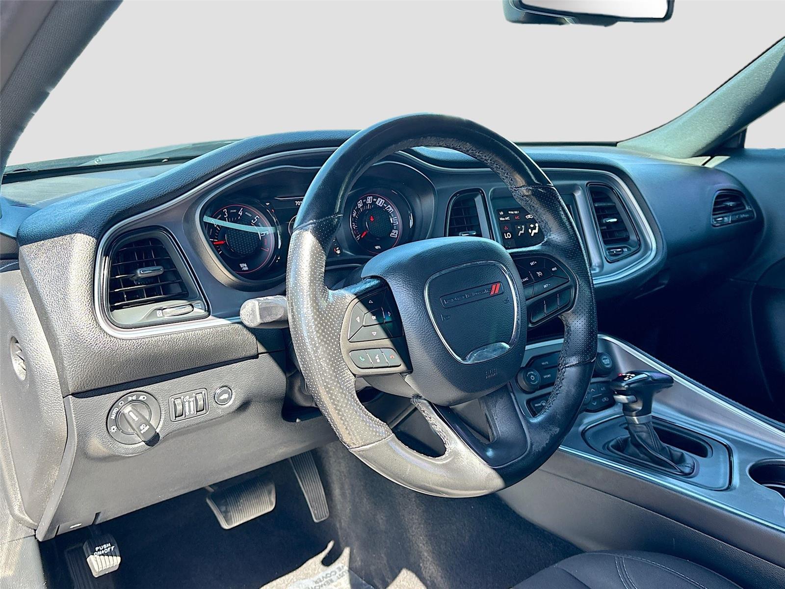 2020 Dodge Challenger SXT