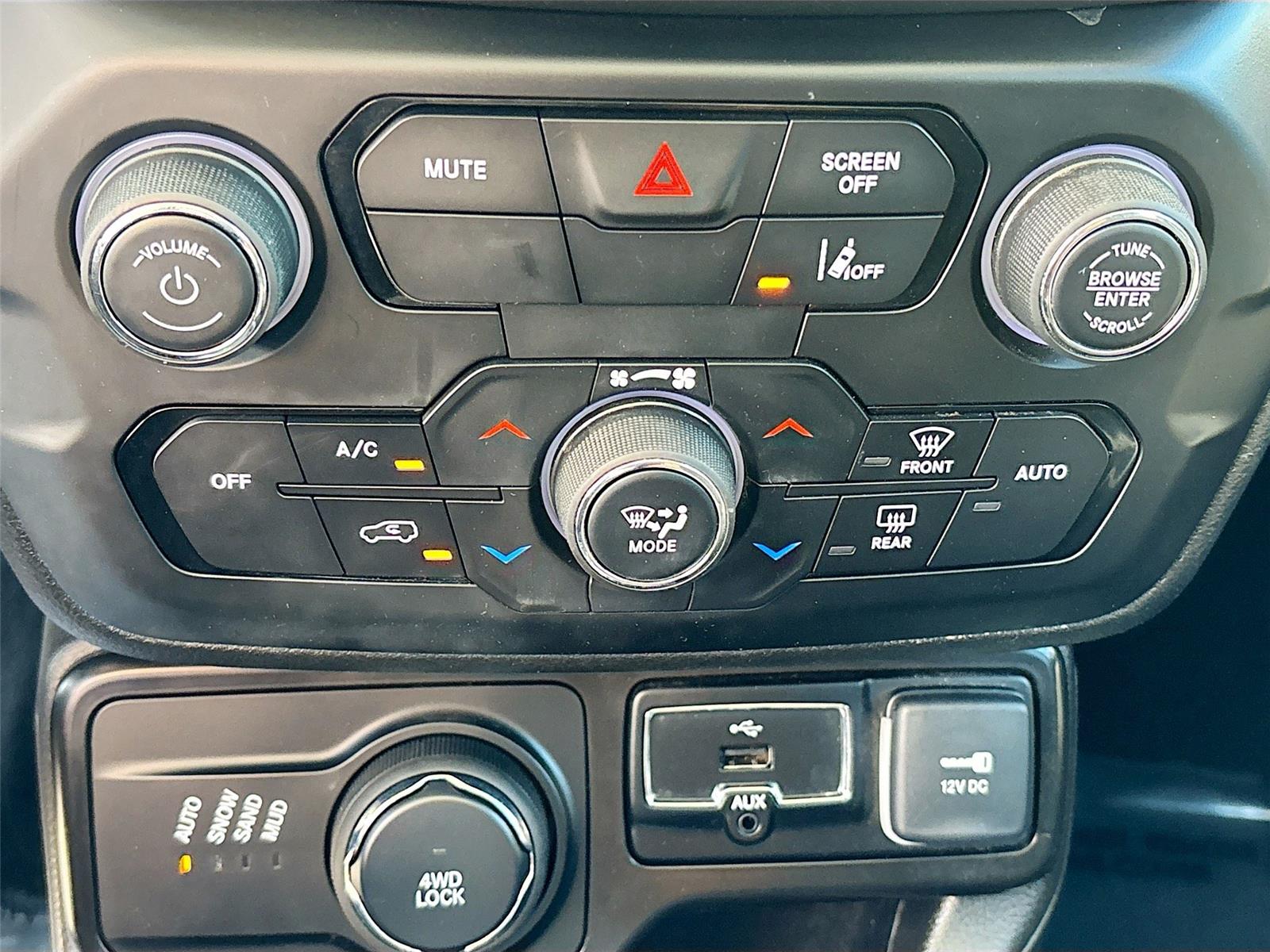 2022 JEEP RENEGADE LATITU