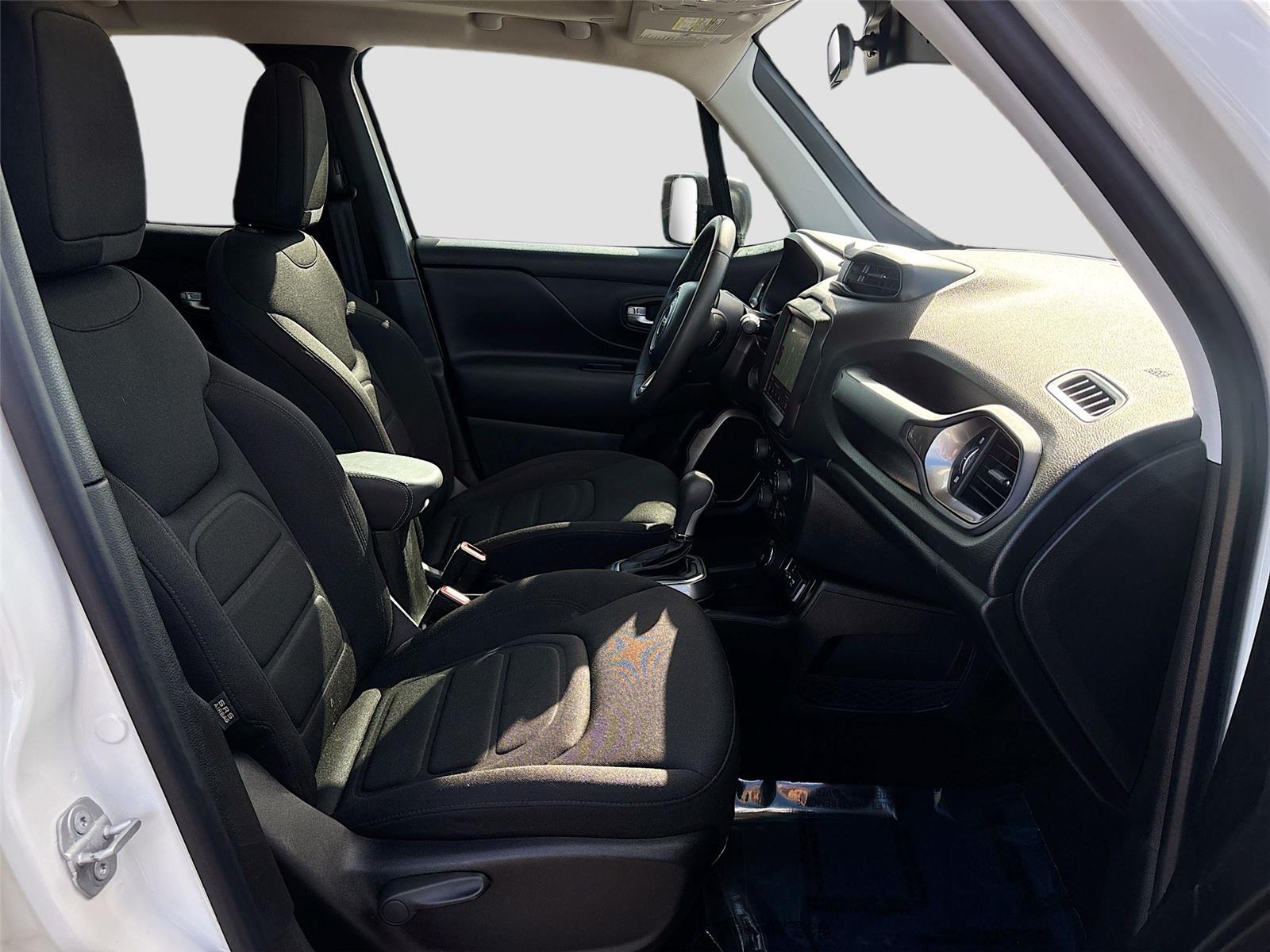 2022 JEEP RENEGADE LATITU