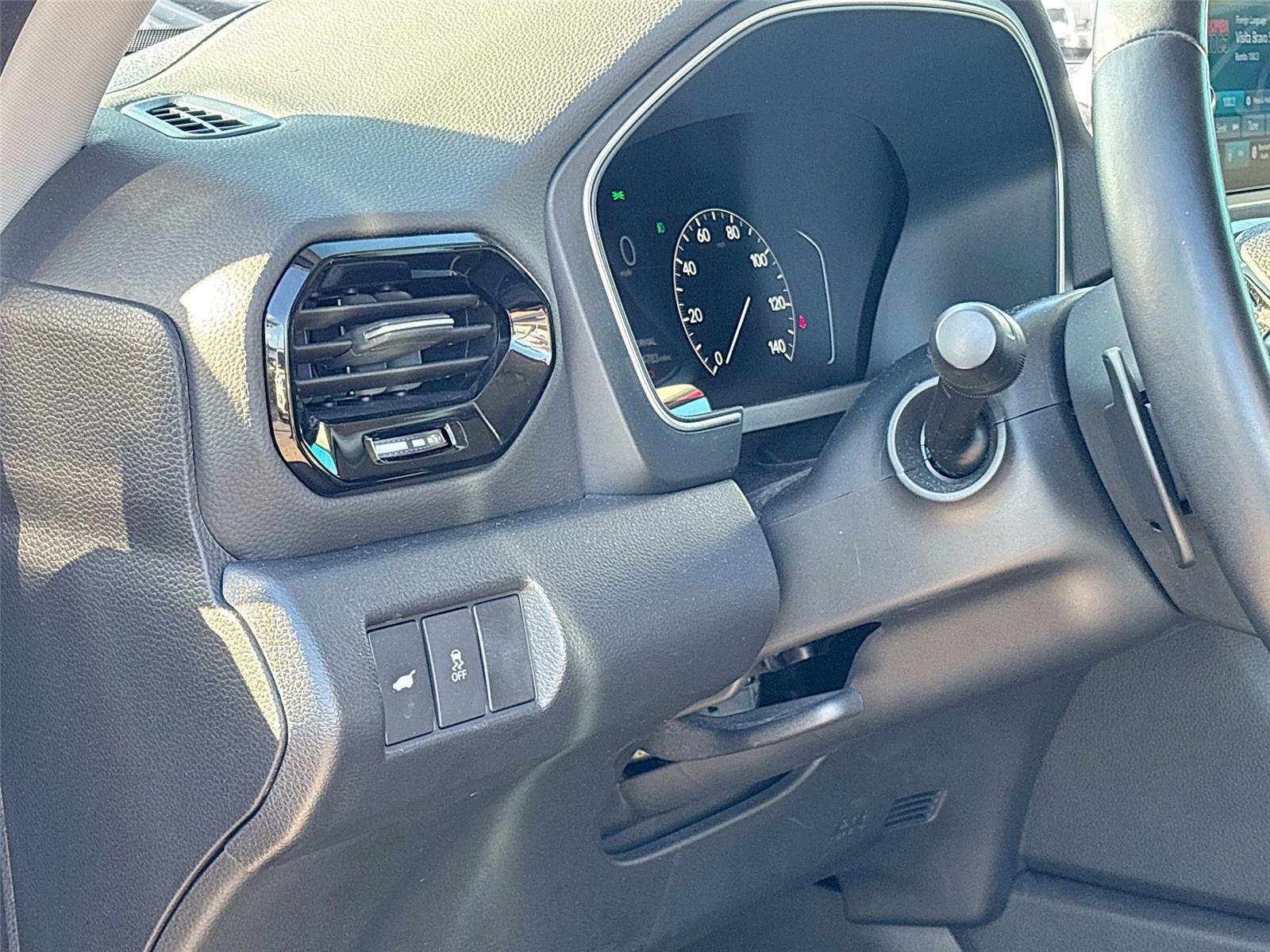 2023 Honda Pilot EX-L w/Rear Captain’s Chairs