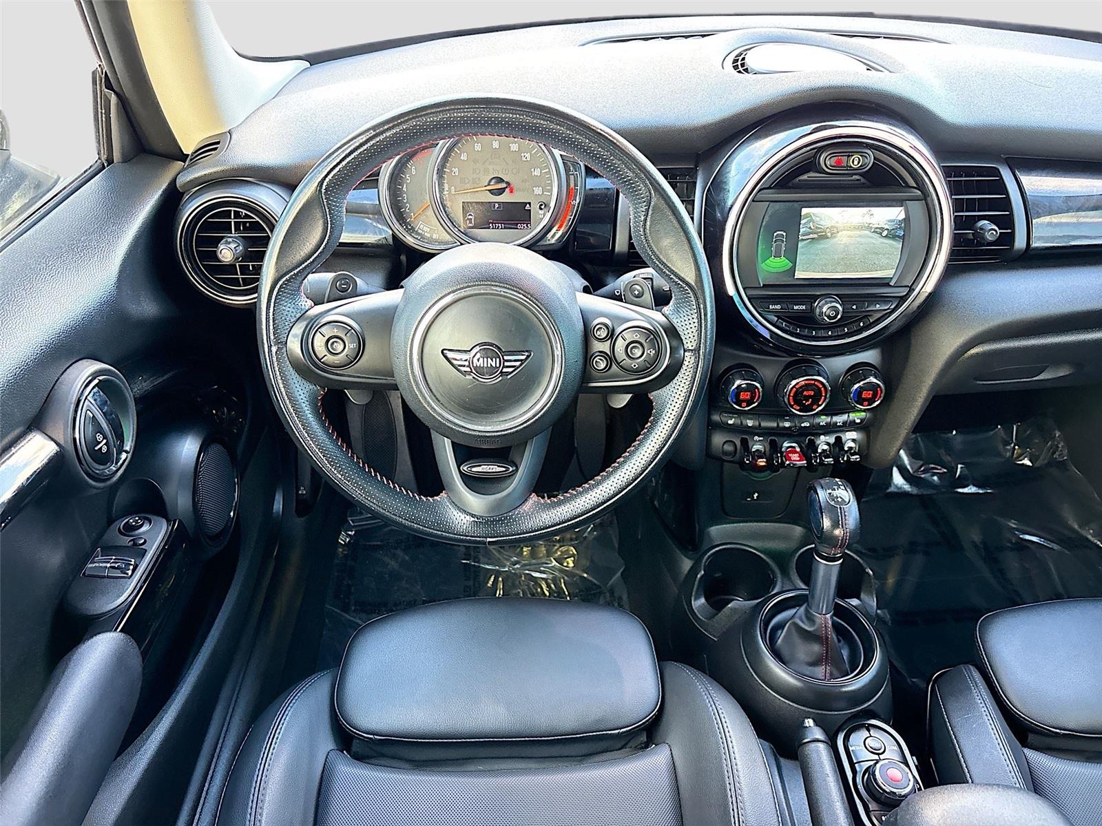 2019 MINI COOPER S