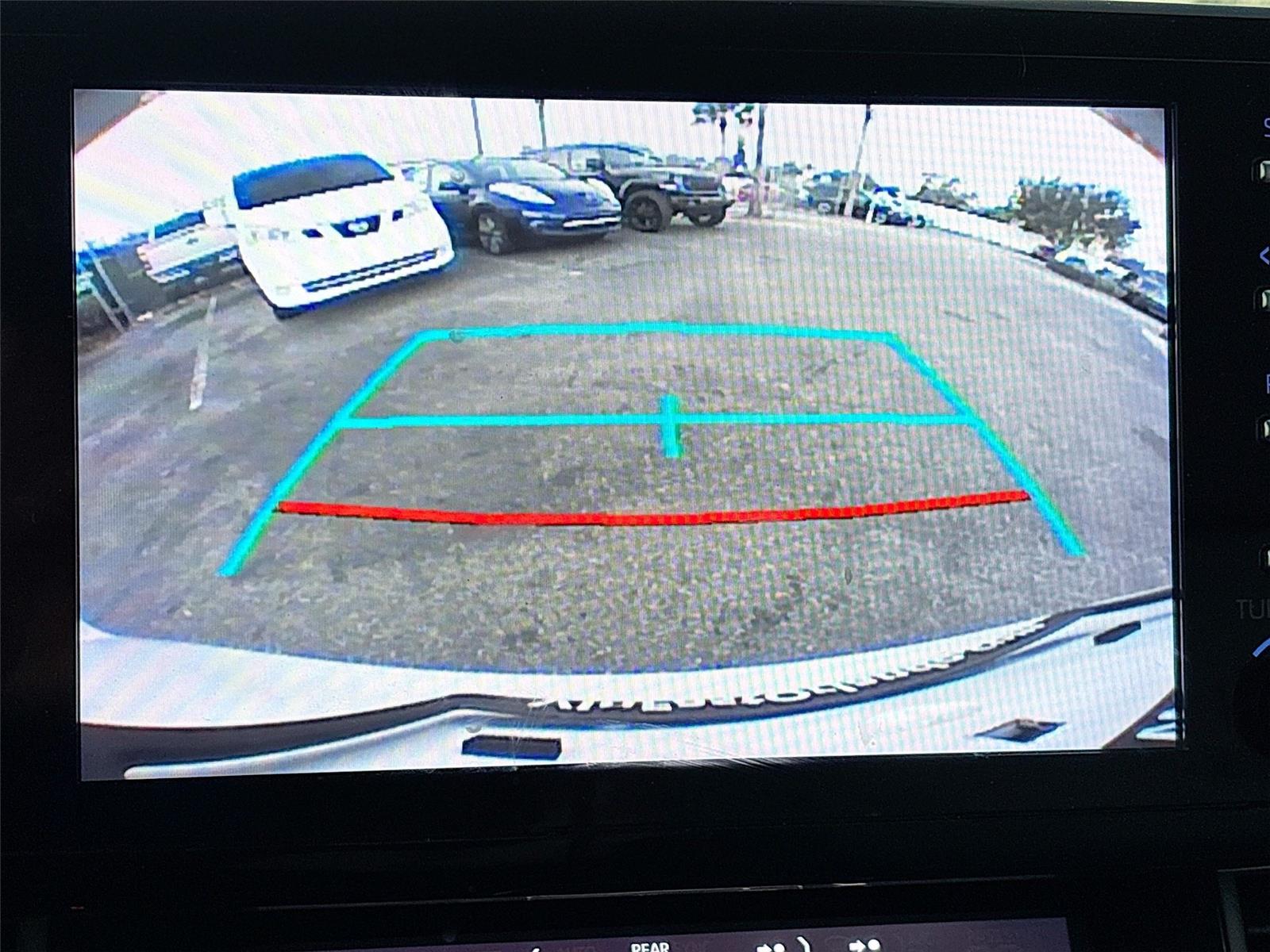 2024 Toyota Sienna LE 8-Passenger