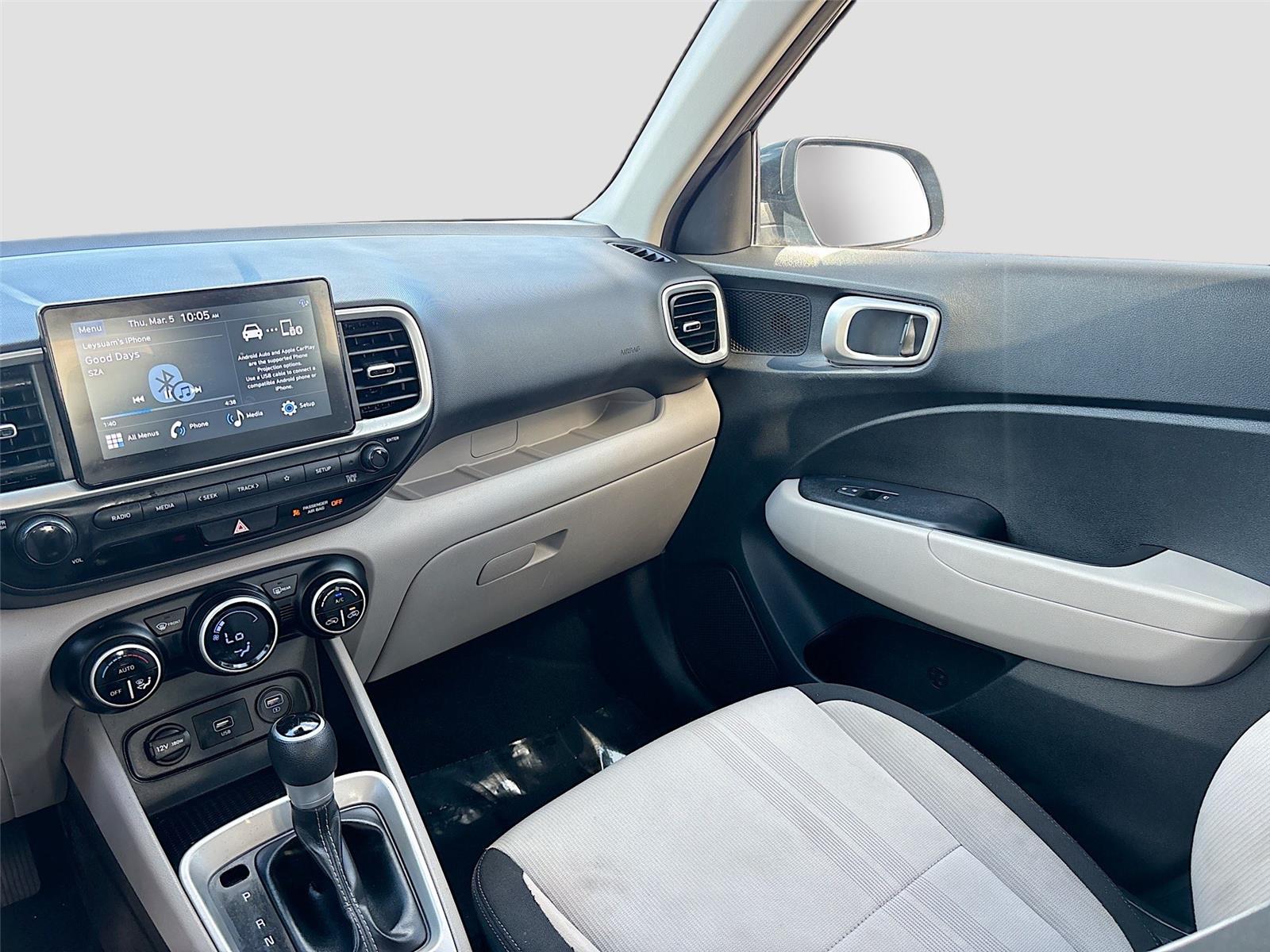 2020 Hyundai Venue SEL