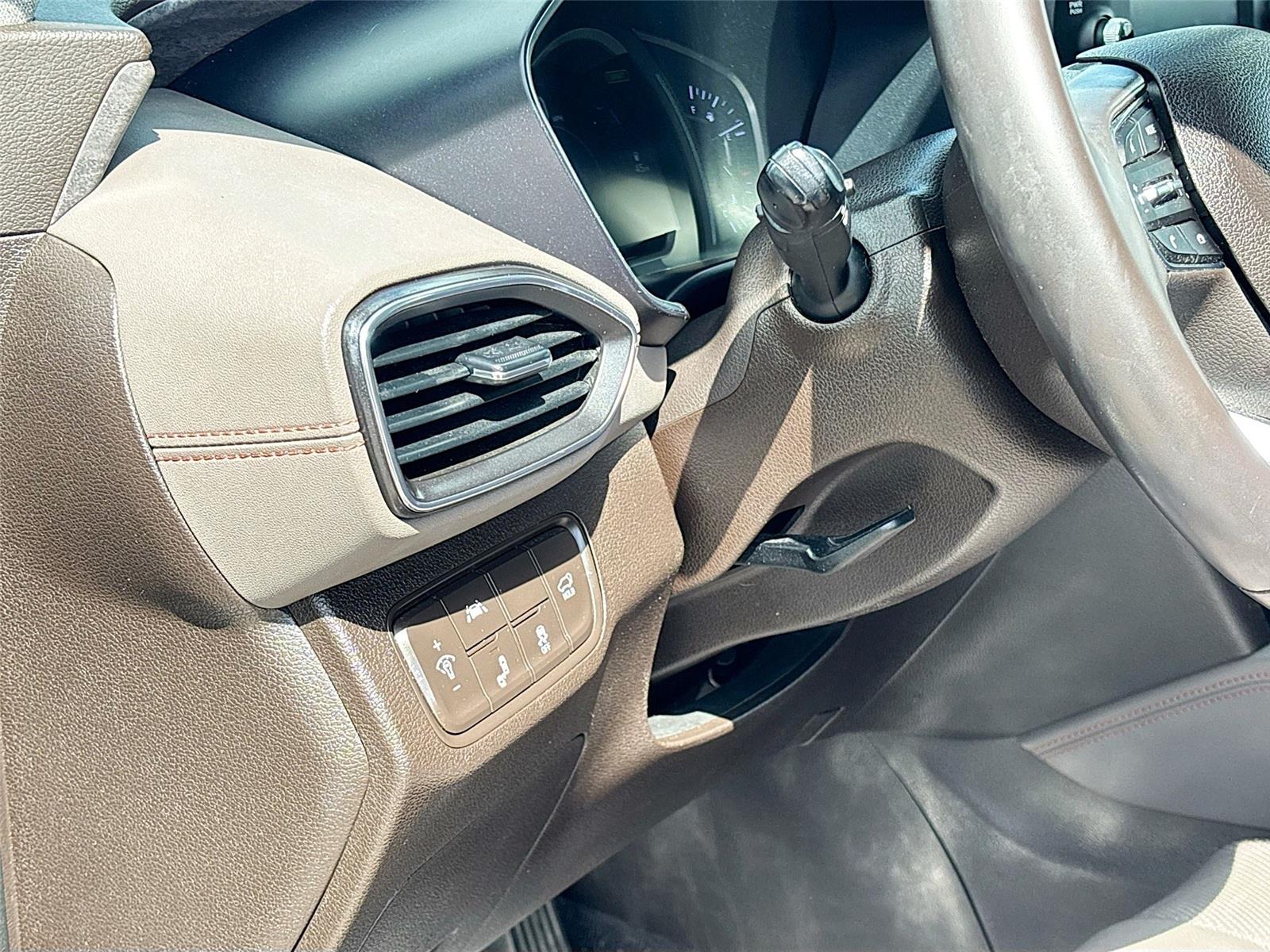 2019 Hyundai Santa Fe Limited