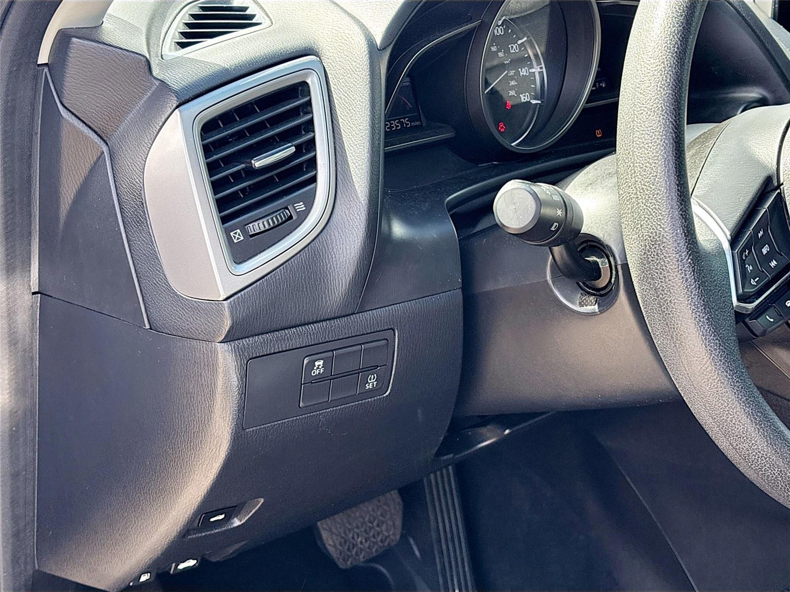 2018 MAZDA MAZDA3 SPORT