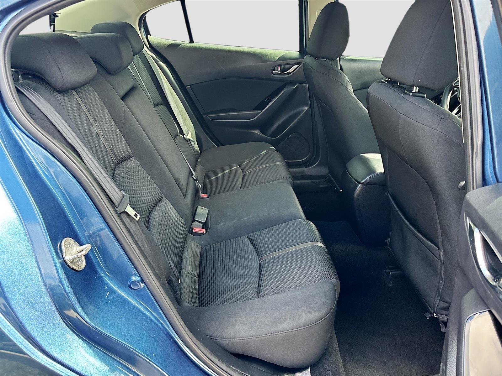 2018 MAZDA MAZDA3 SPORT