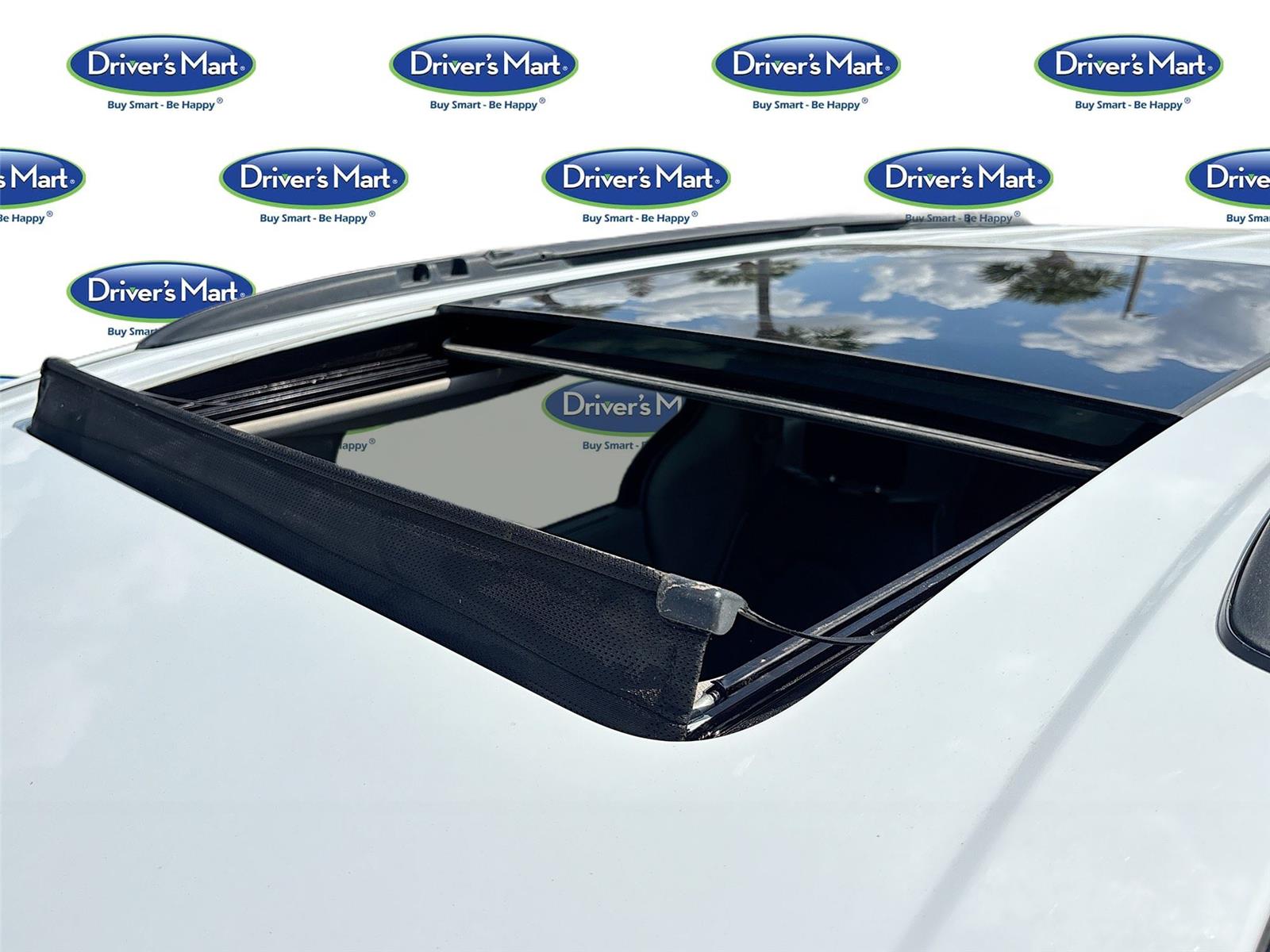 2023 CHRYSLER PACIFICA LIMITE