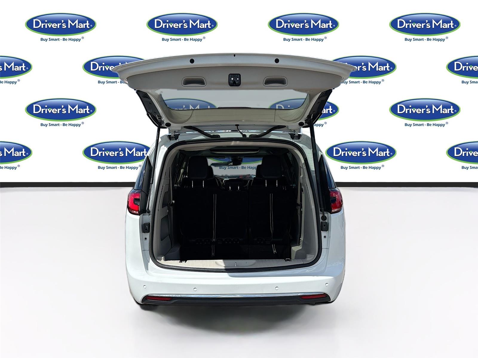 2023 CHRYSLER PACIFICA LIMITE