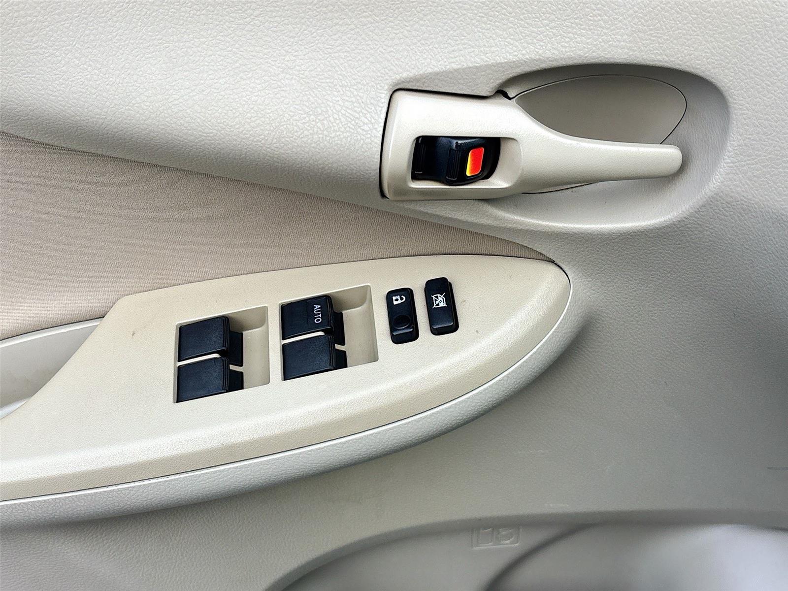 2013 Toyota Corolla L