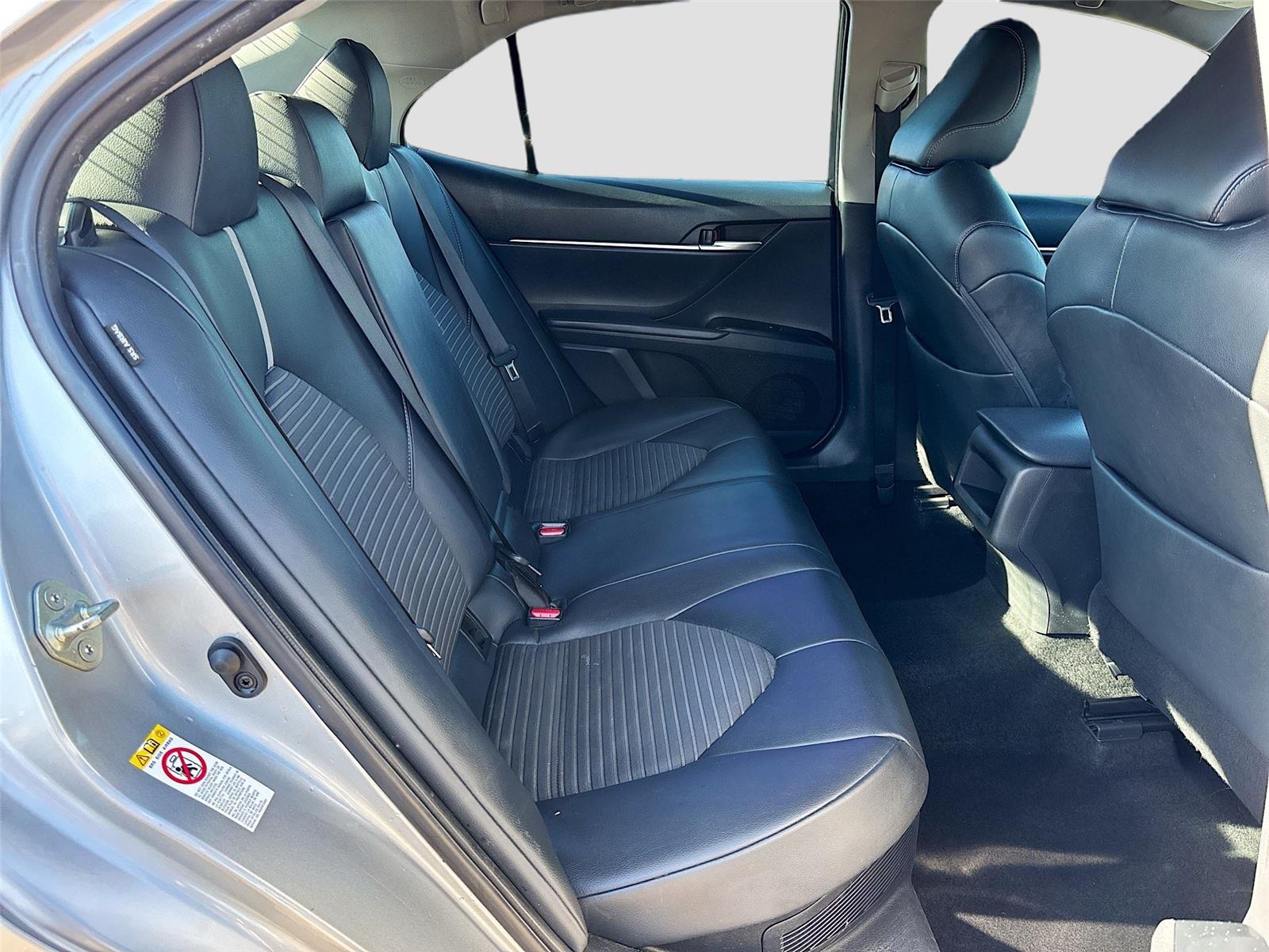 2018 Toyota Camry Hybrid XLE