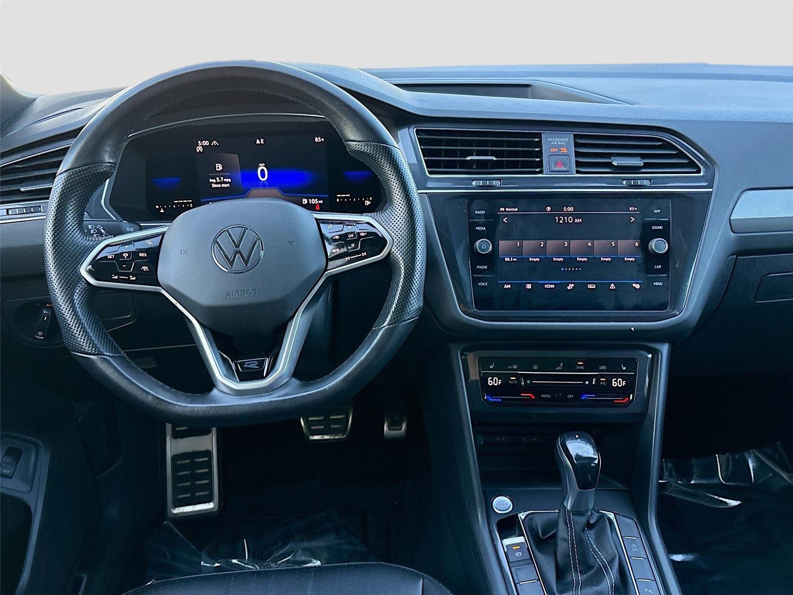 2022 Volkswagen Tiguan SE R-Line Black