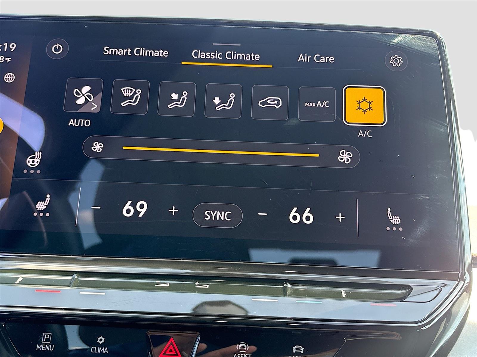 2022 VOLKSWAGEN ID.4 PRO S